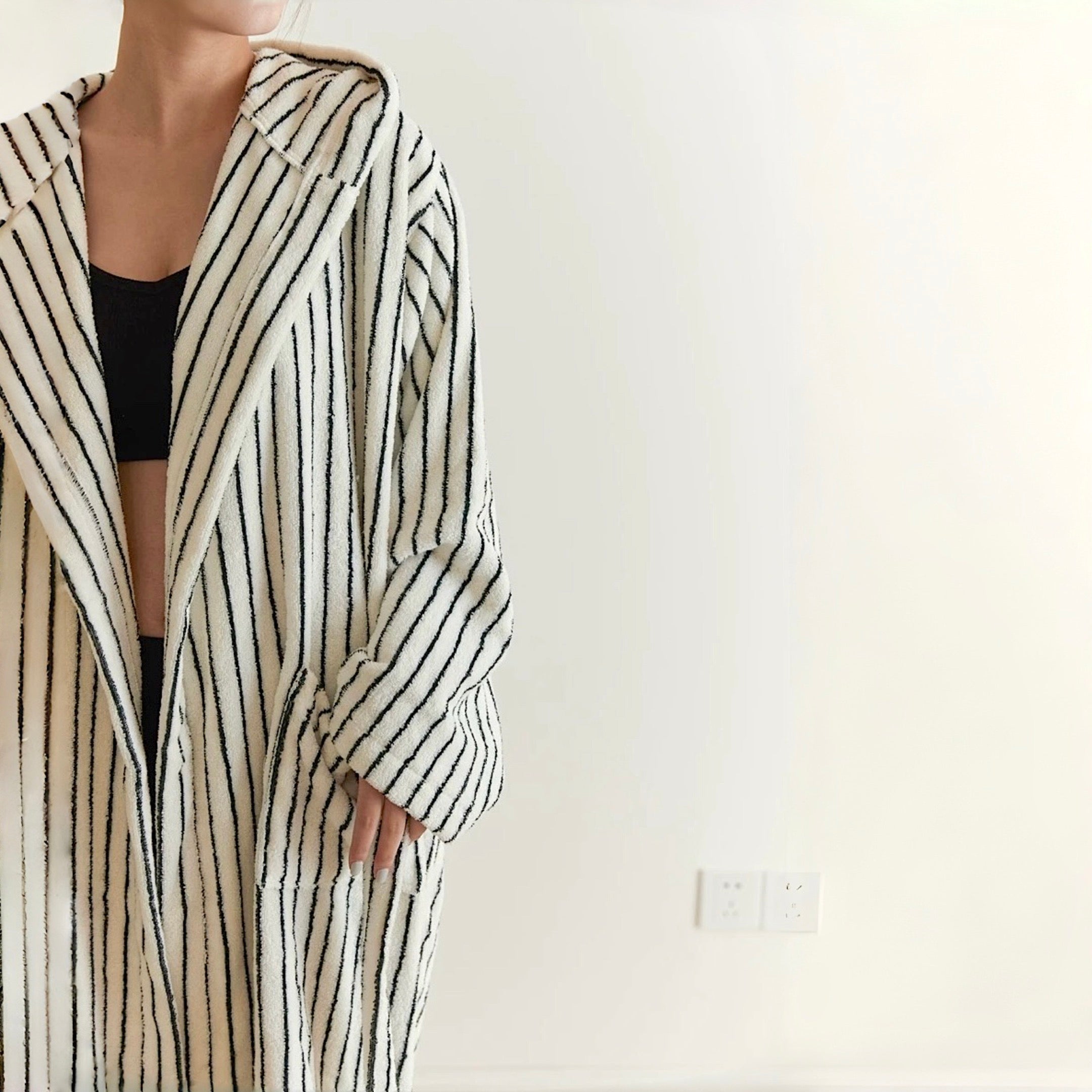 Scandi Retro 100% Long-stapled Cotton Stripe Hooded Bathrobe