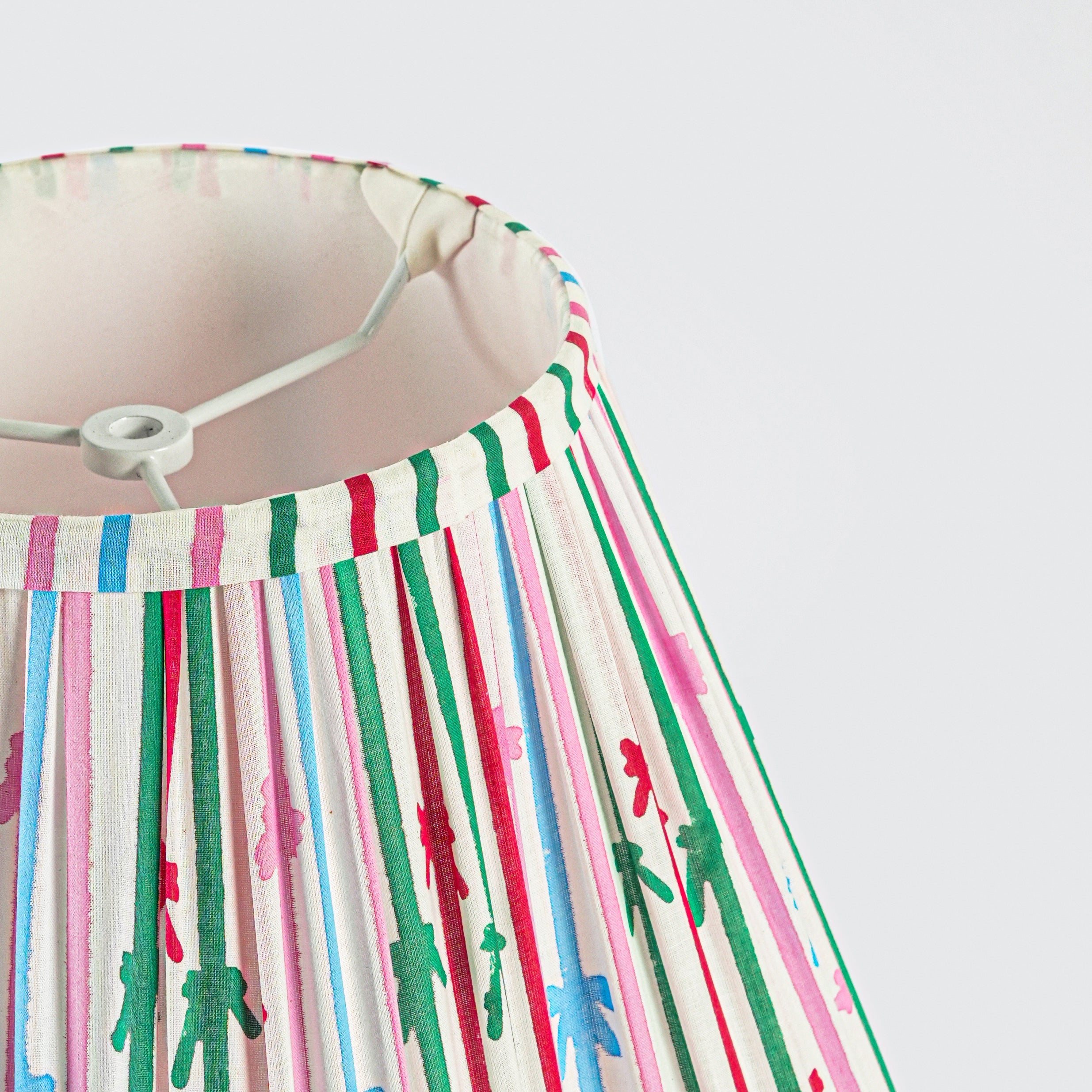 Bellebow Handblocked Lampshade - Thumbnail 2