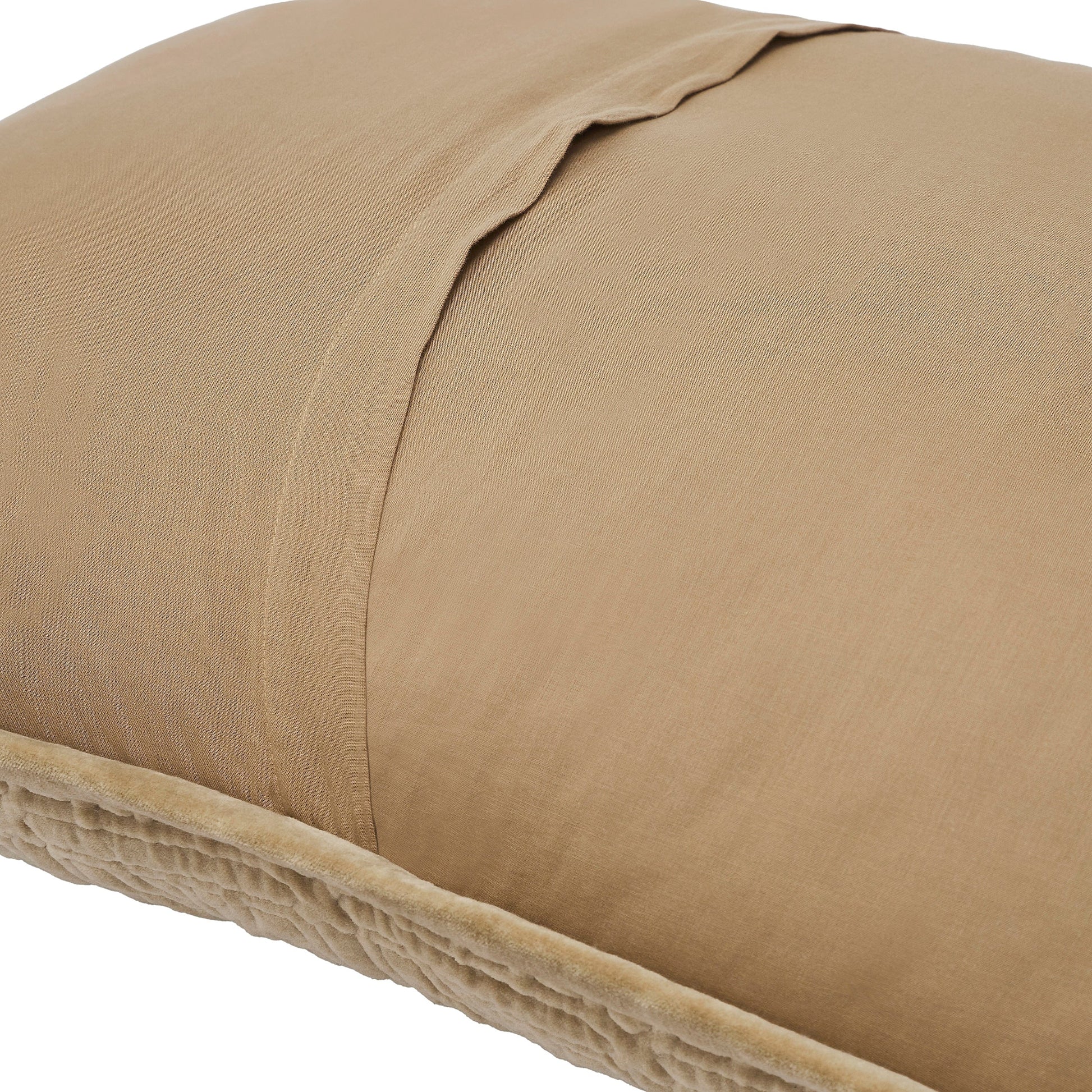 DE-377-3137_2|Close-up side view of light brown velvet quilted pillow sham, showcasing luxurious texture and geometric pattern.
