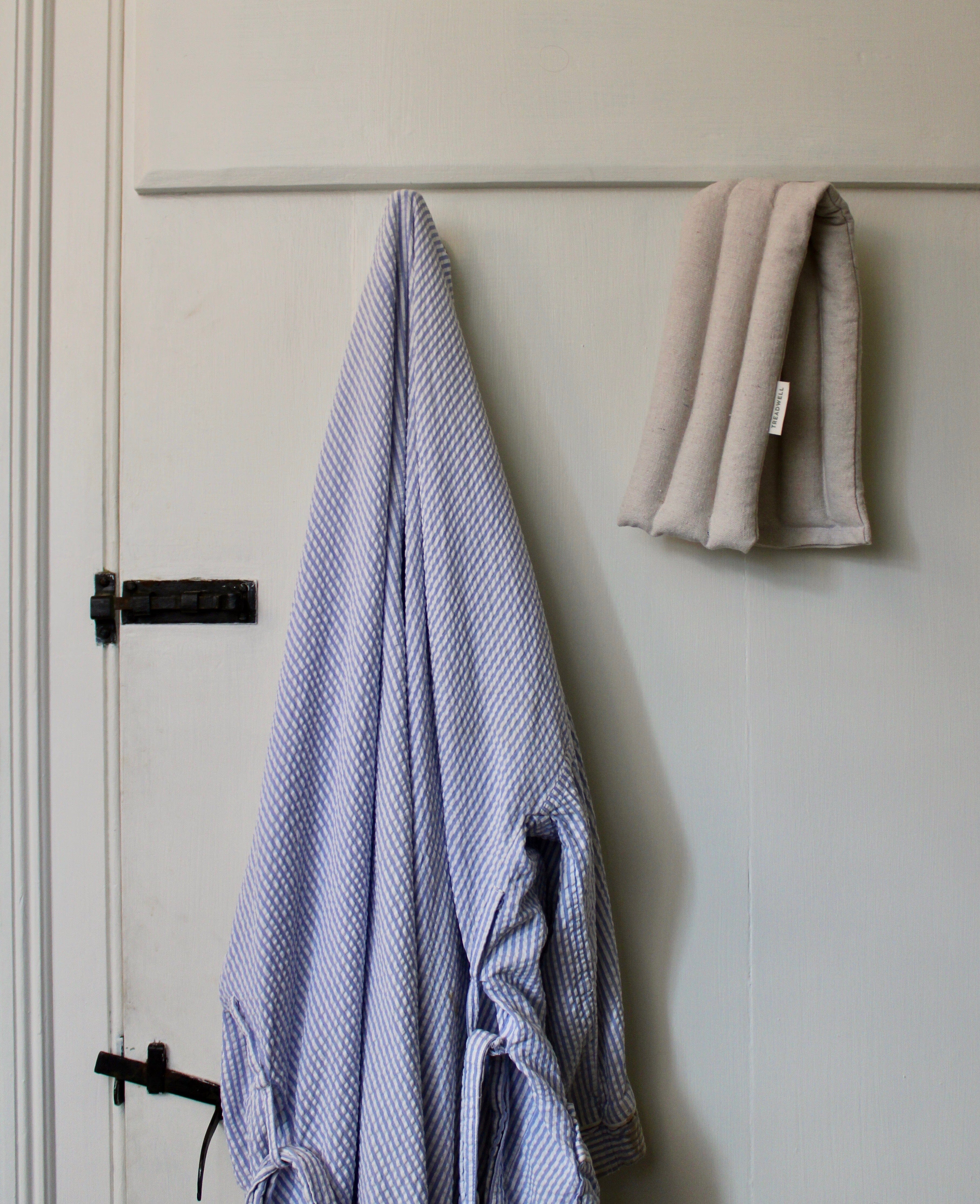 Lavender Neck Wrap | & Tread Well 