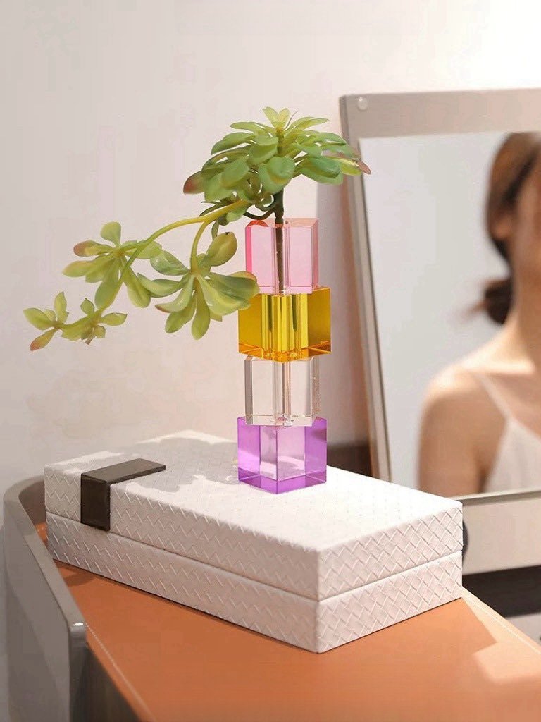 Modern Crystal Cube Bud Vase, Dopamine Table Setting Centrepieces - Vases - Crystal Cube Bud Vase - Small - INSPECIAL HOME