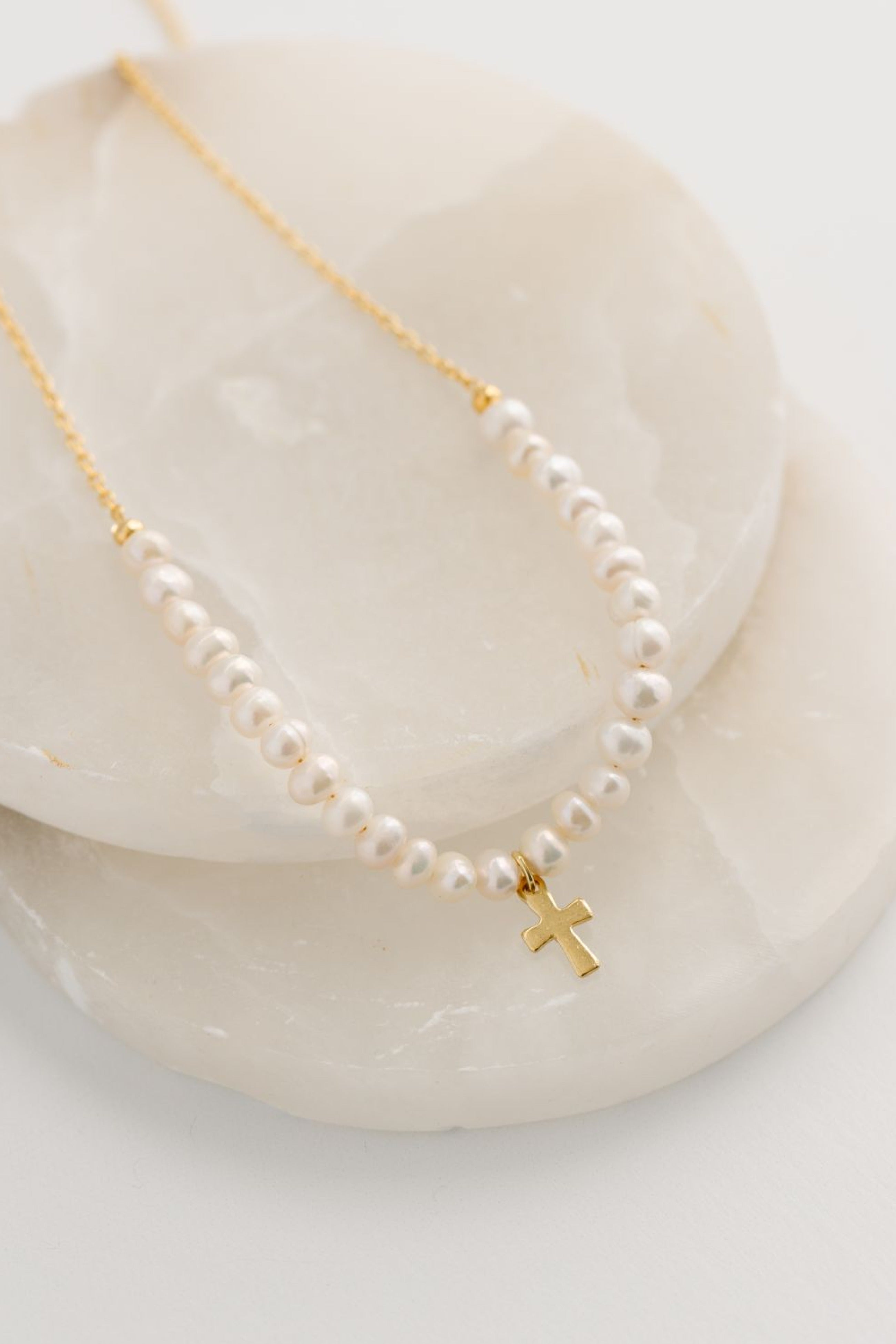 Evette Necklace