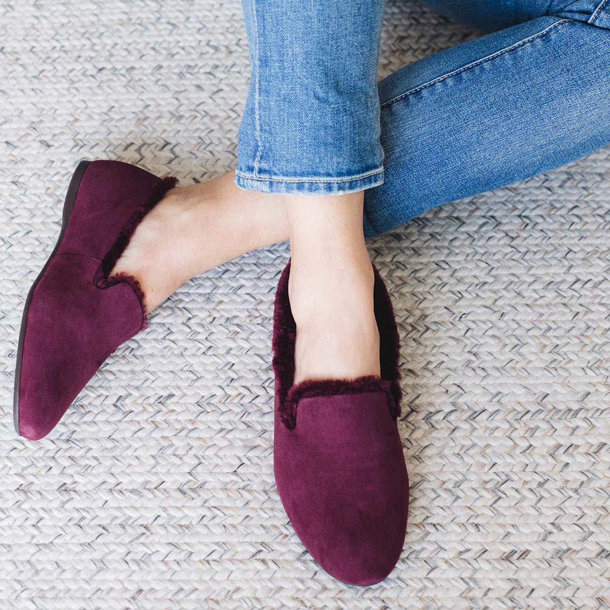 #color_bordeaux-suede