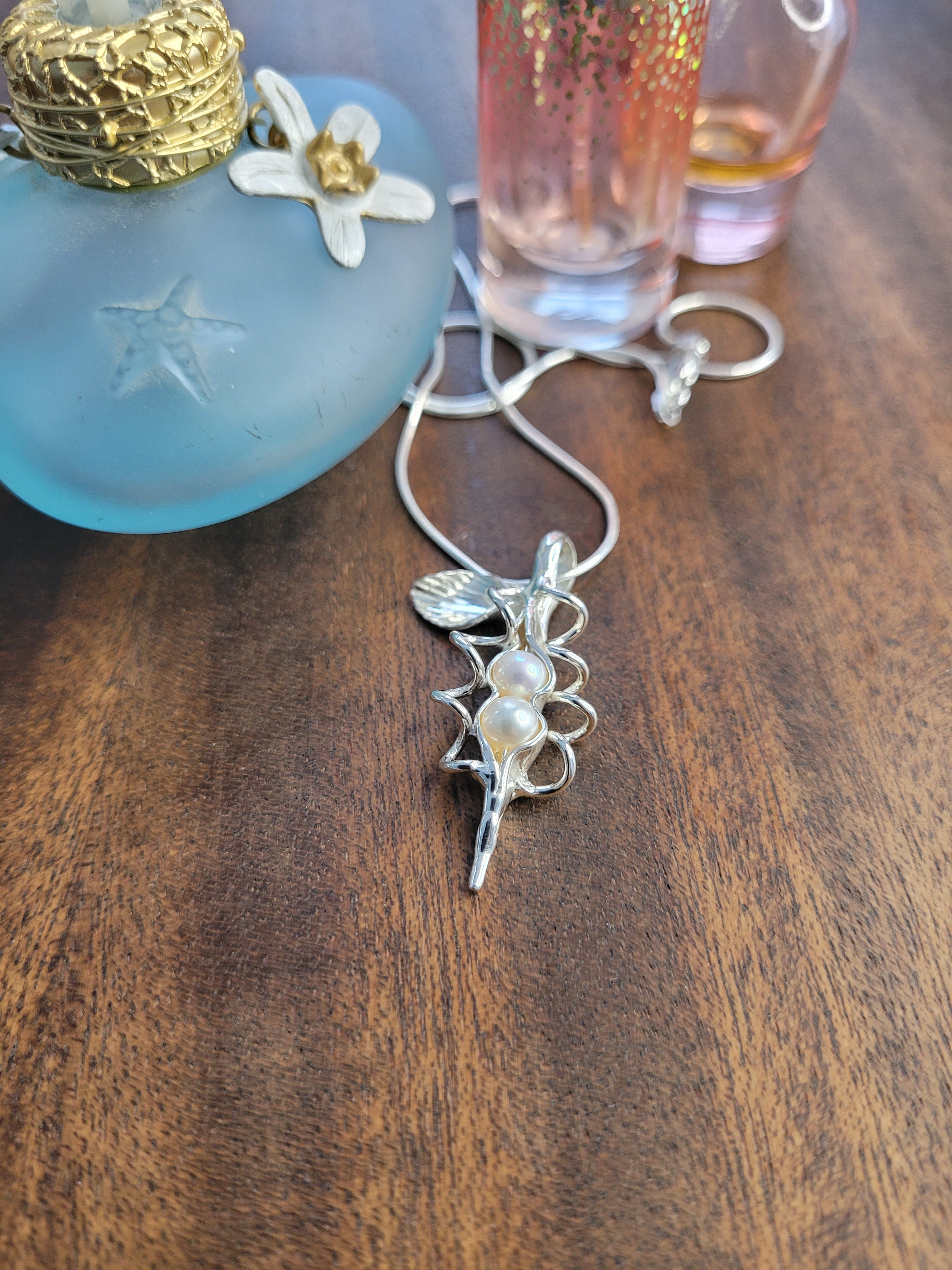 Sterling Silver Pea Pod Necklace - 2 Peas in a Pod