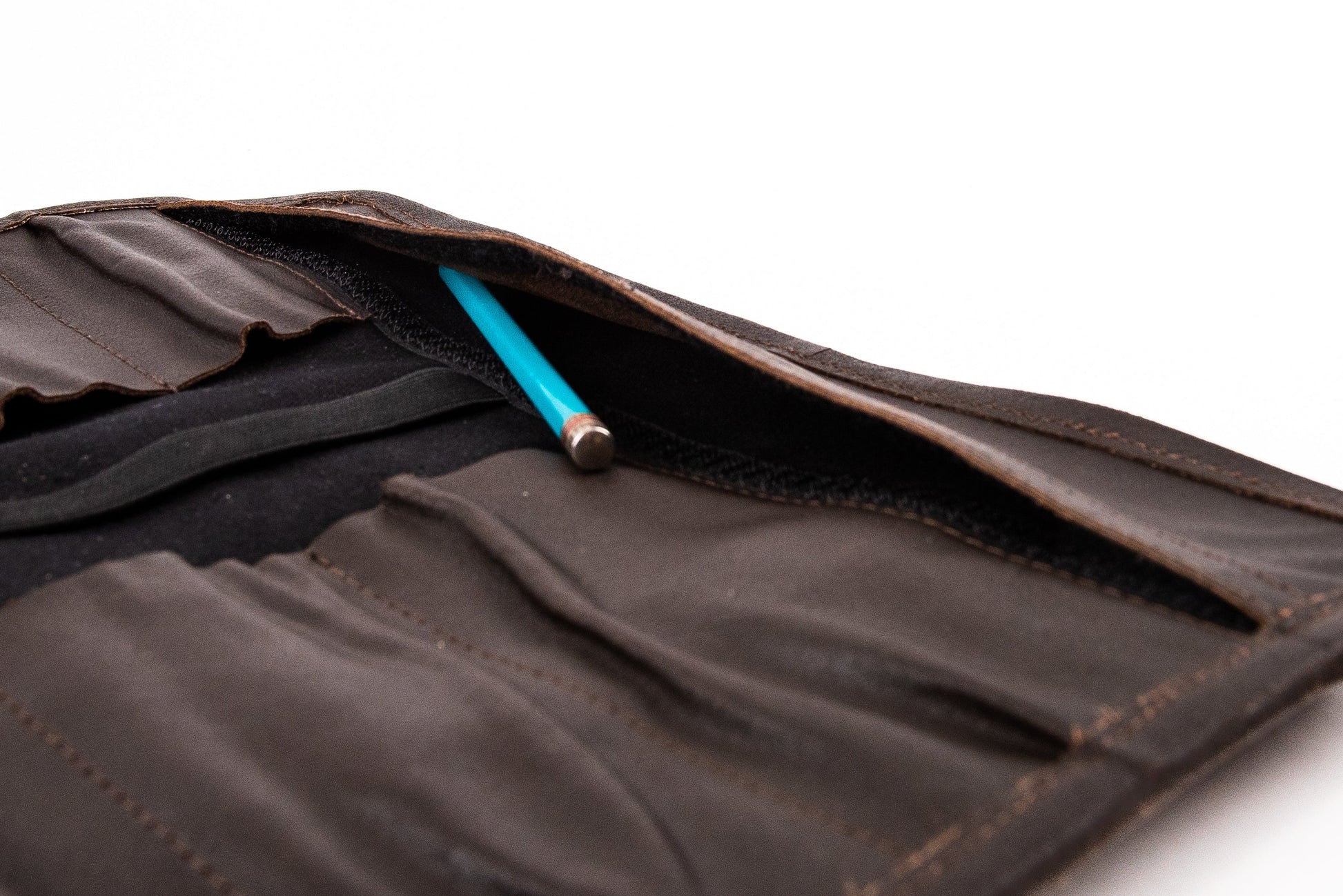 leather tool roll with 18 slots