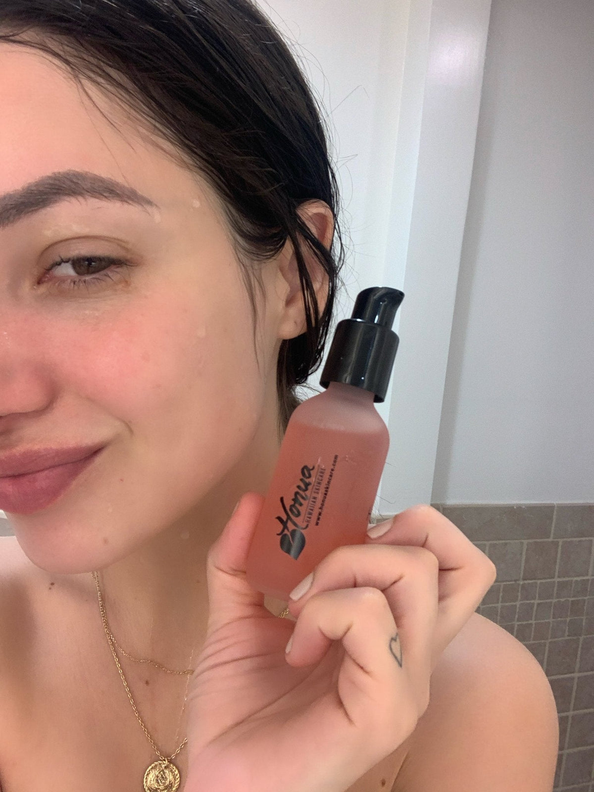 Hawaiian Beauty Water Resurfacing Toner *Batch Sale (Sell by 12/2025 - Exp 6/2026) - Honua Hawaiian Skincare