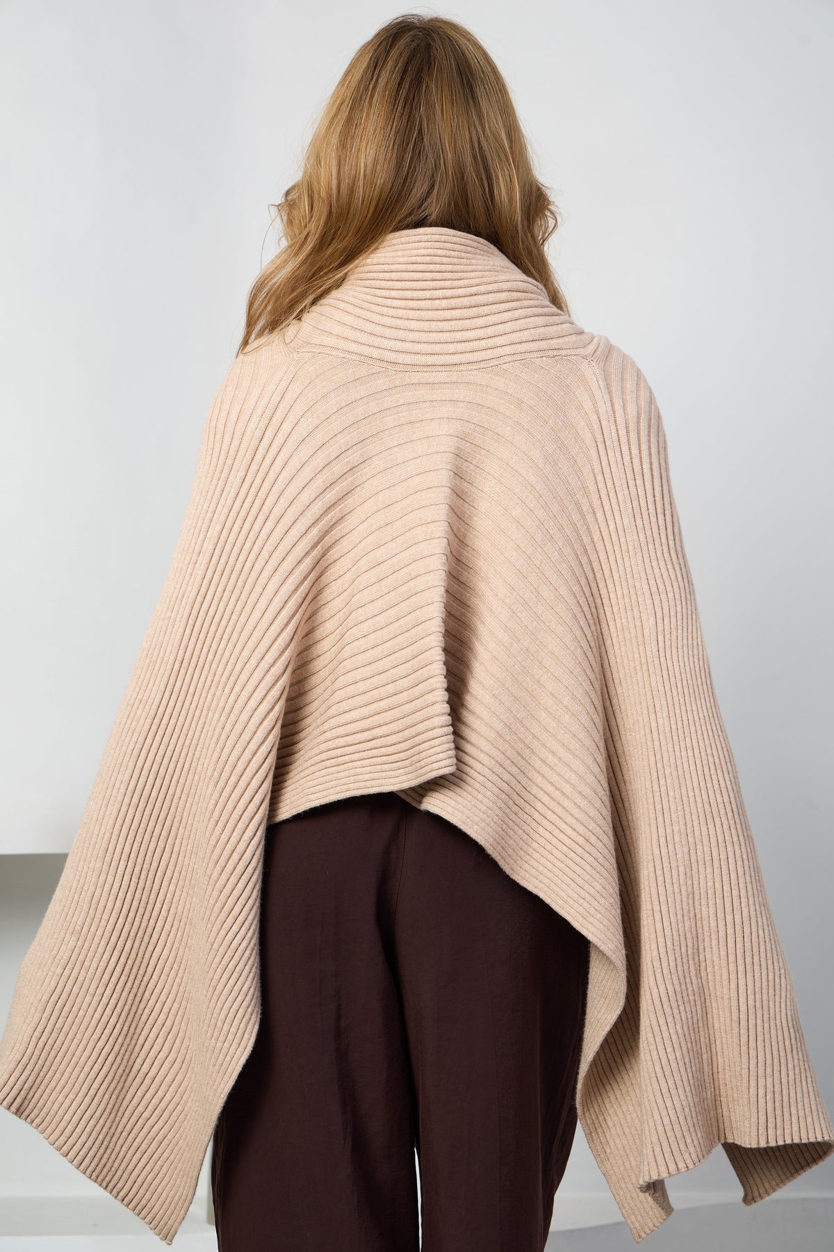 Drapey Ribbed Shawl - Beige