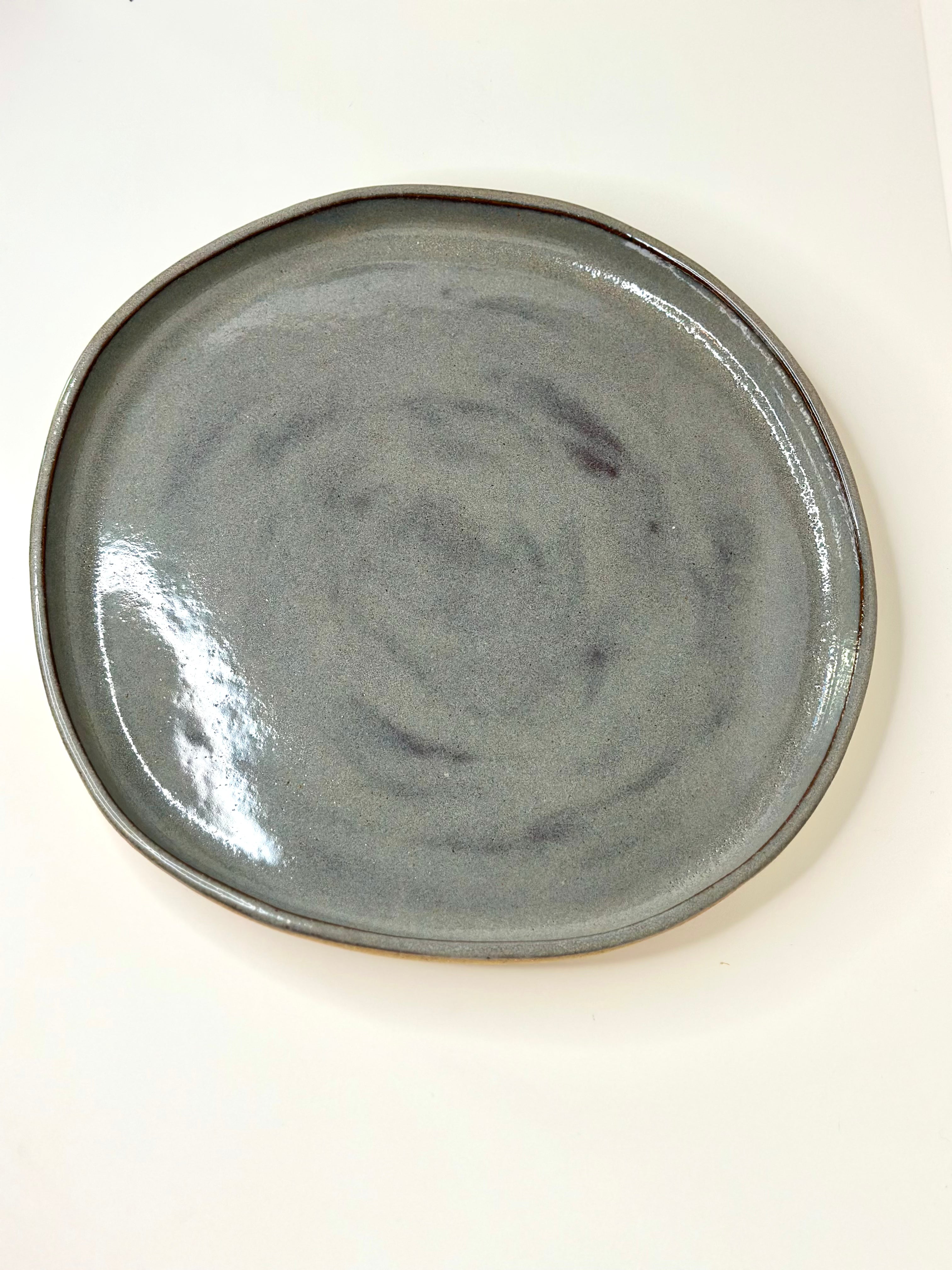 FRECKLE PLATE LARGE (11 inches)