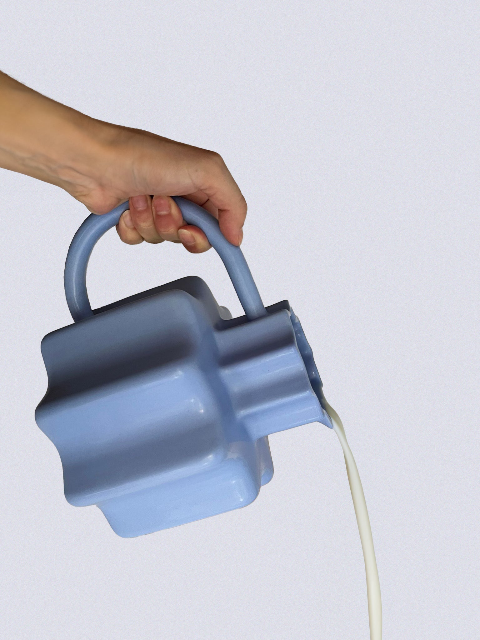 Comet Teapot - Form&Seek