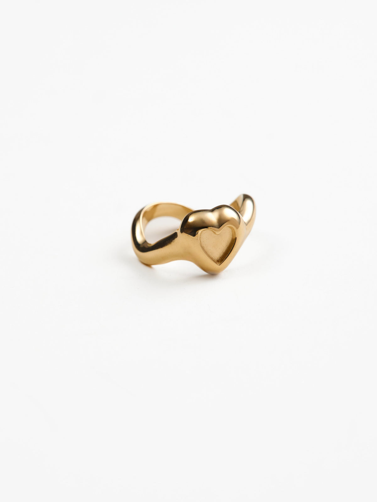 Betsy Heart Ring in 14k recycled gold vermeil