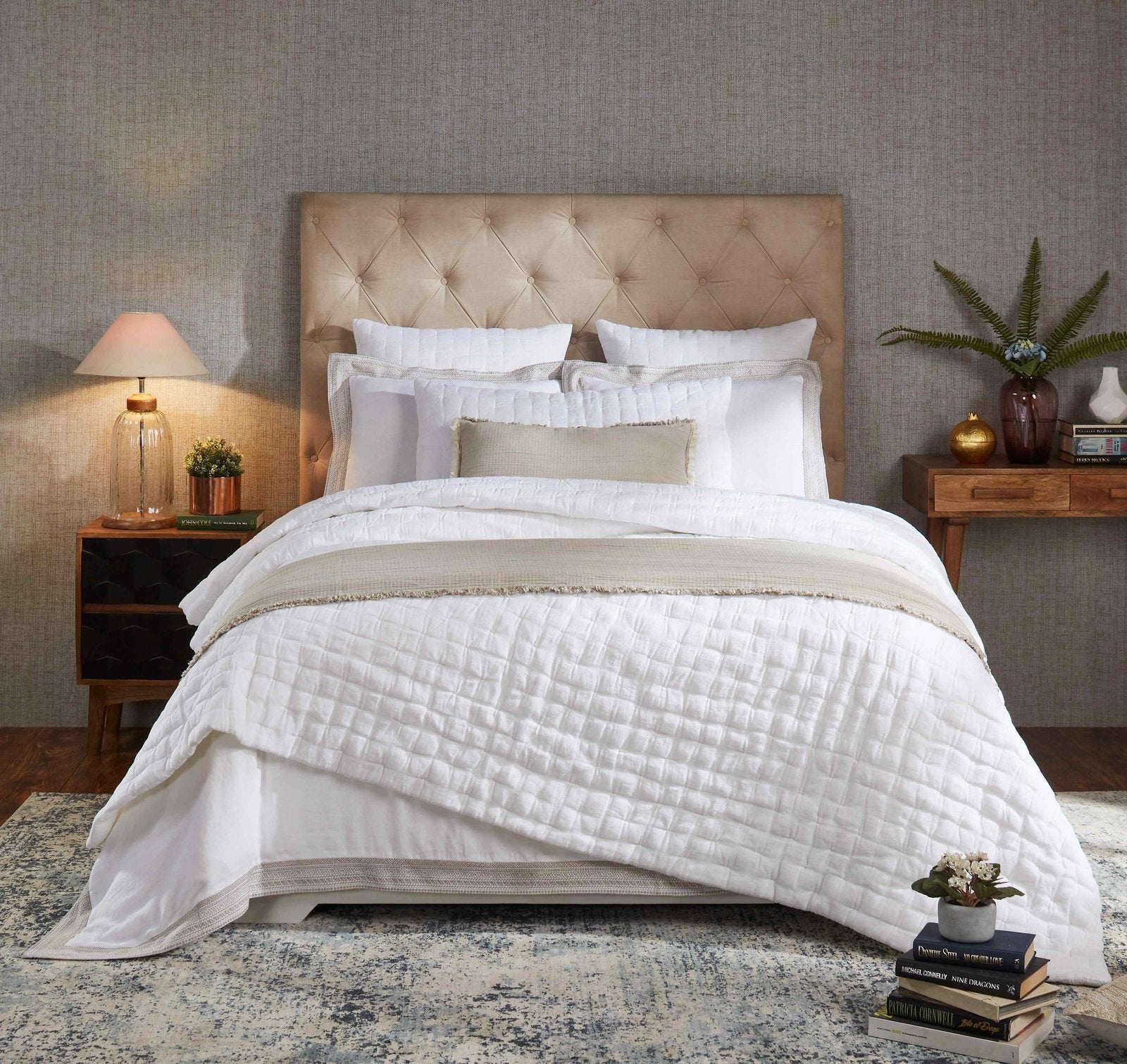 QT-319-11096_1|Luxurious white diamond-quilted bed quilt beautifully spread over a bed, creating an elegant and comfortable bedroom.