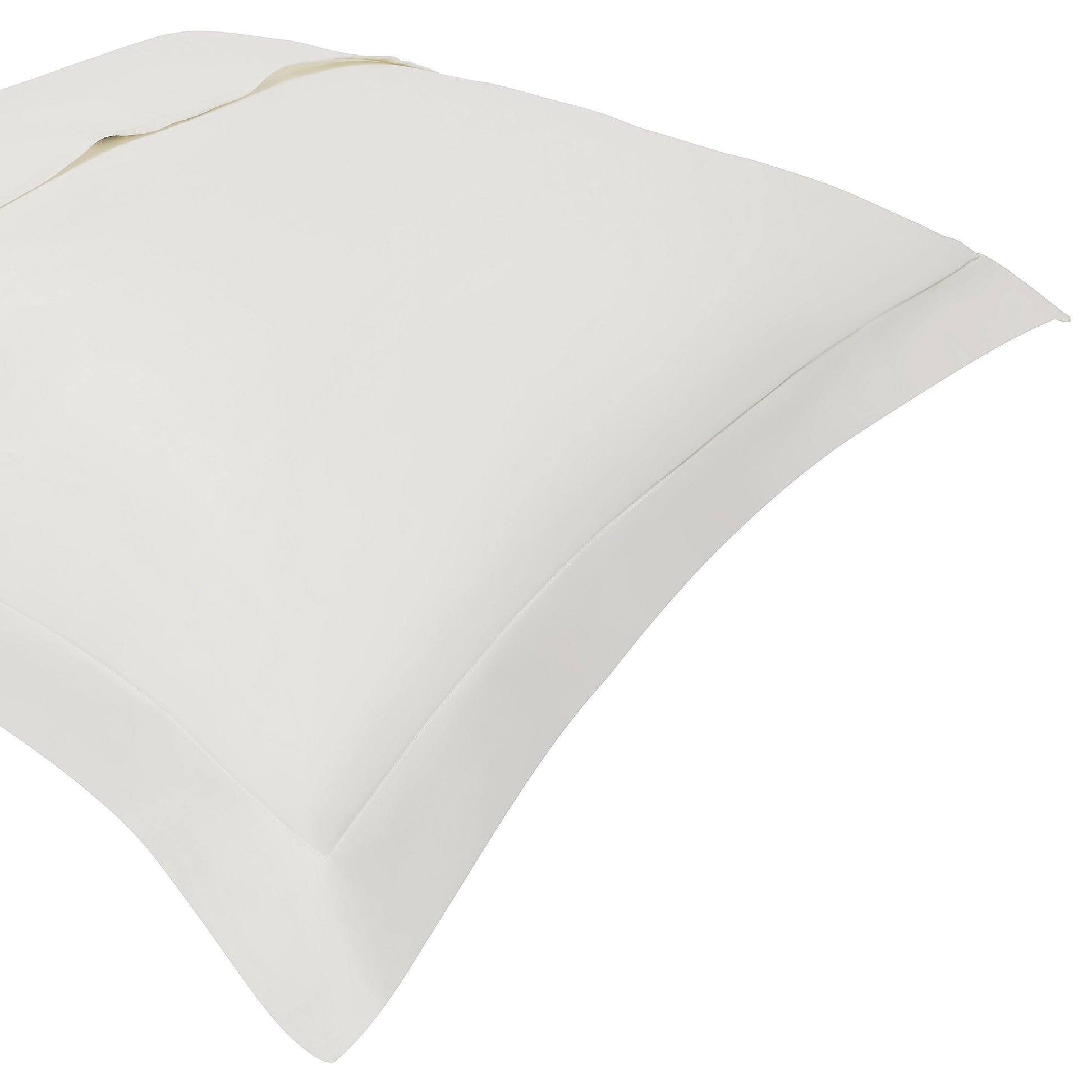 SS-064-2026_2|Crisp white premium duvet cover, designed with a sleek border for a luxurious and elegant bedroom ensemble.