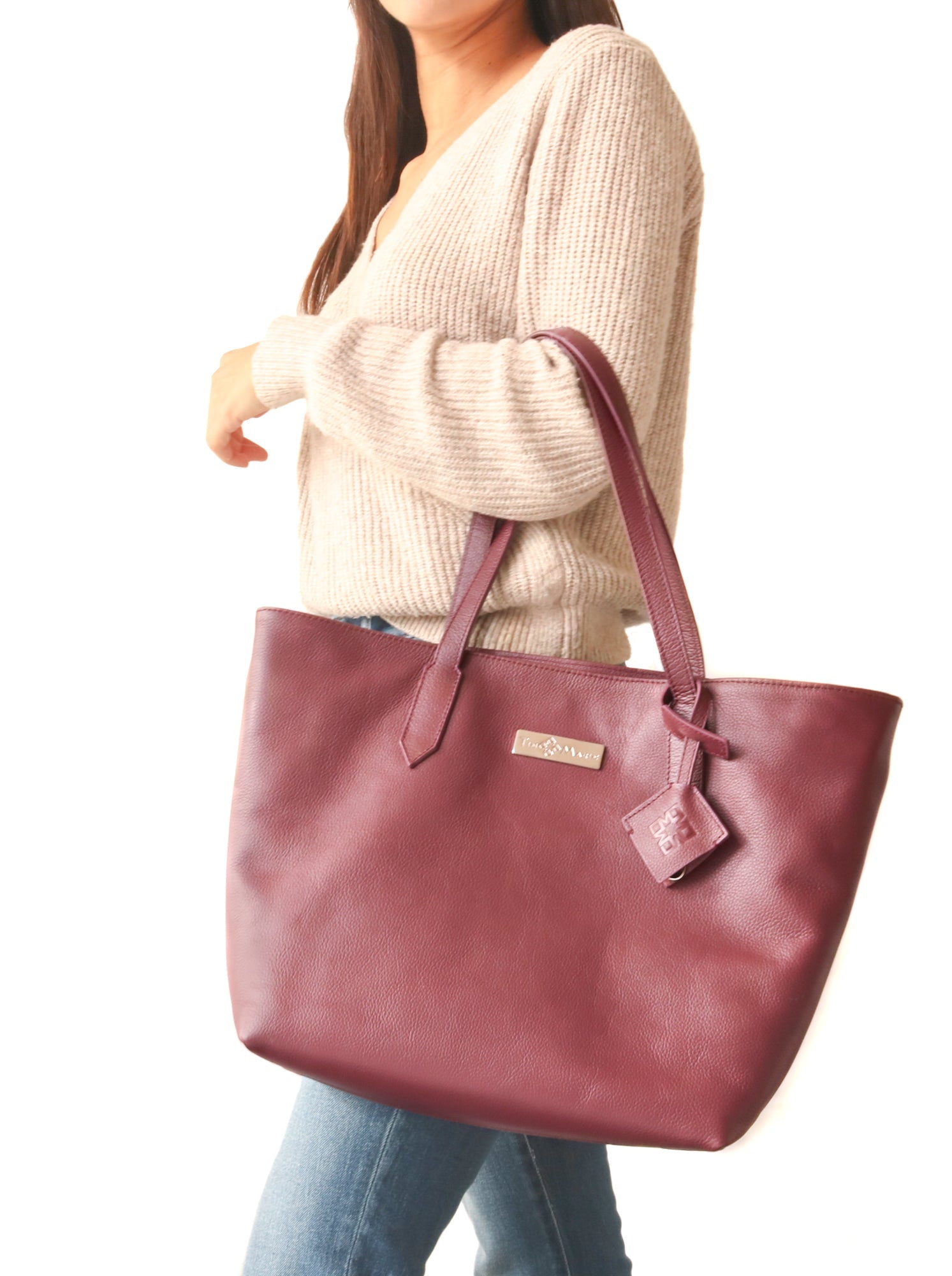martina leather tote in burgundy color, cherry red leather tote, laptop bag, laptop tote, work bag, travel bag, carry all bag, grained leather, artisan made.