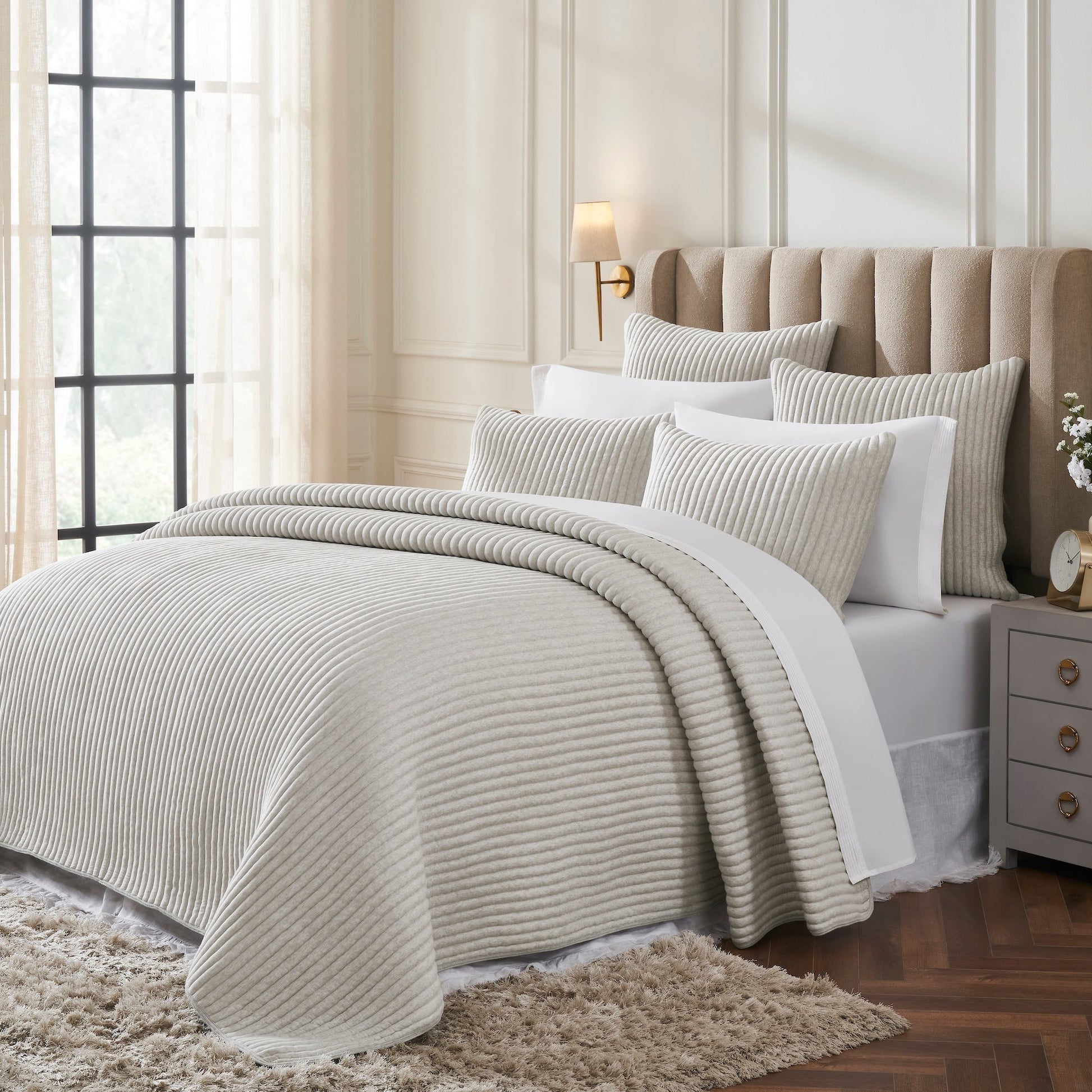 QT-375-11096_2|Contemporary light beige velvet quilt, with pronounced vertical channel quilting, creating a chic and textured bedding look.