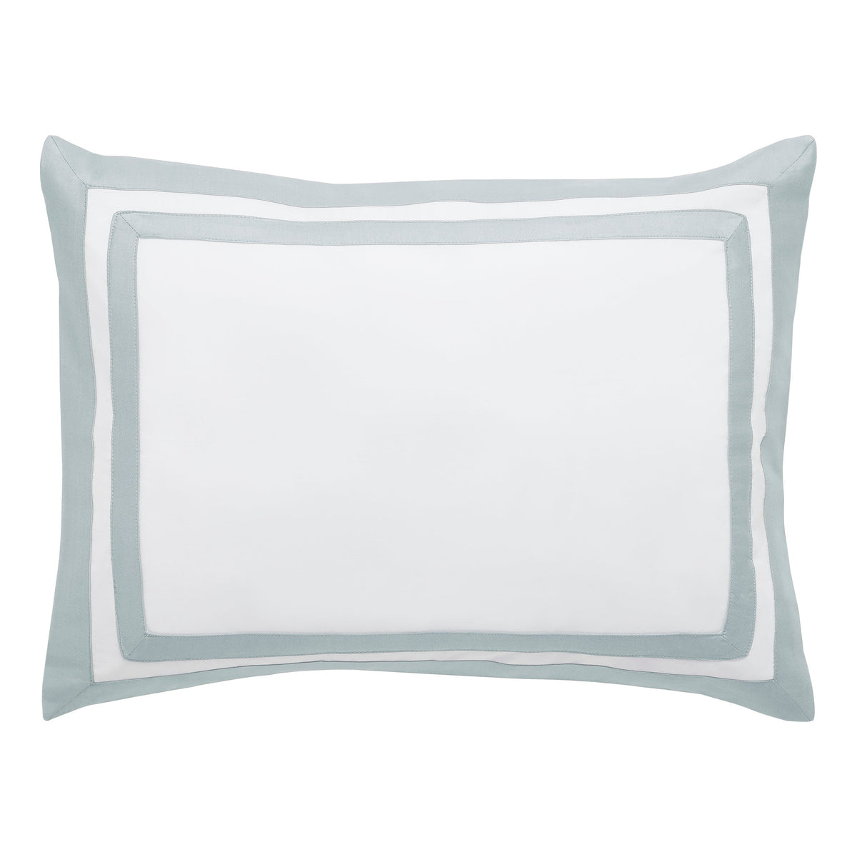 BS-063-1216_1|Elegant white duvet cover with a refined light blue embroidered border, crafted from premium cotton for luxurious comfort.