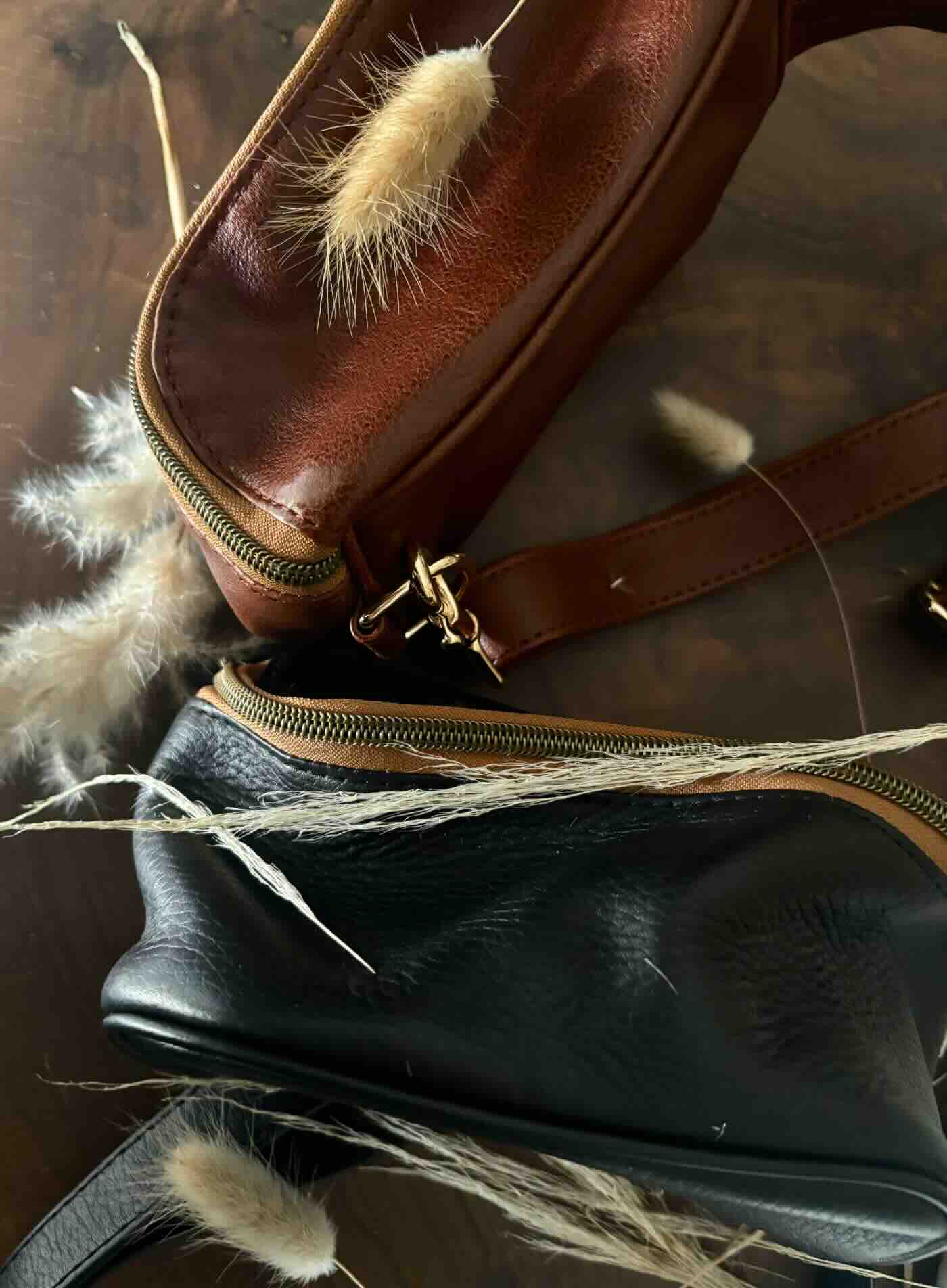 hip bag in black from our spring collection - side view.