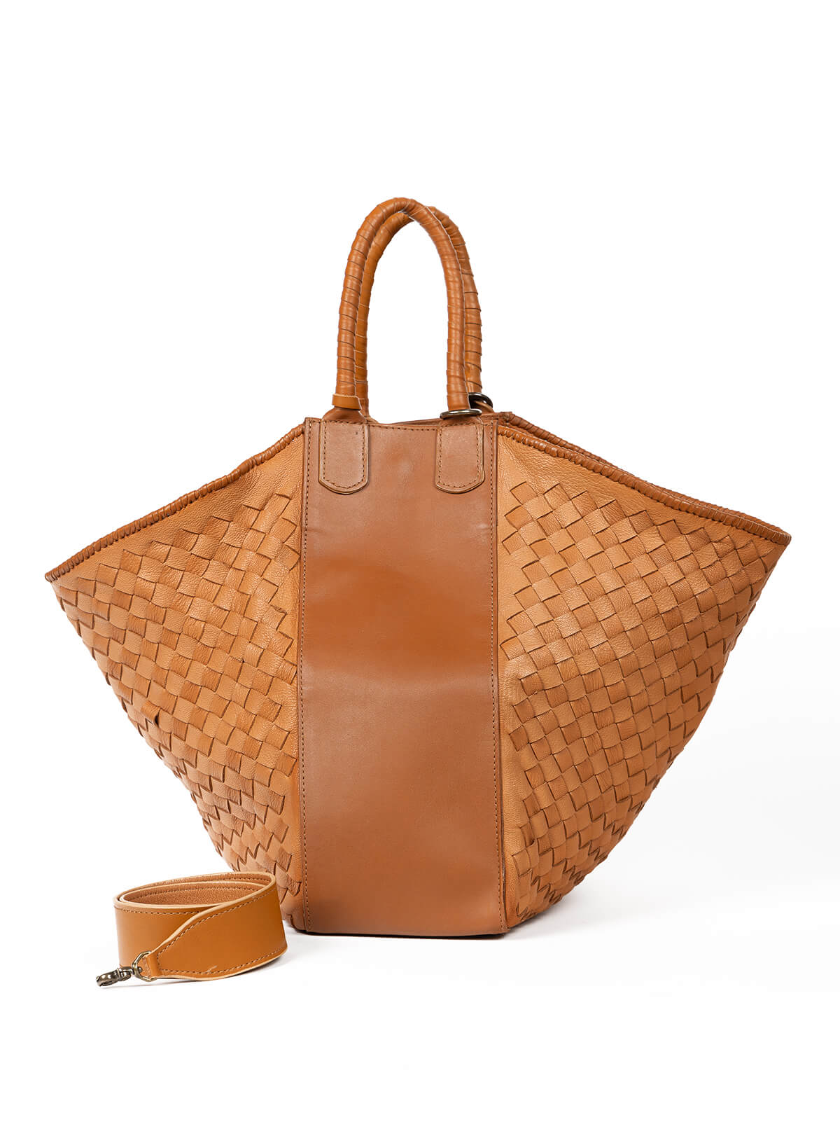 all day leather tote in camel from our fall collection showcased by a model side view, perfect gift for a loved one.