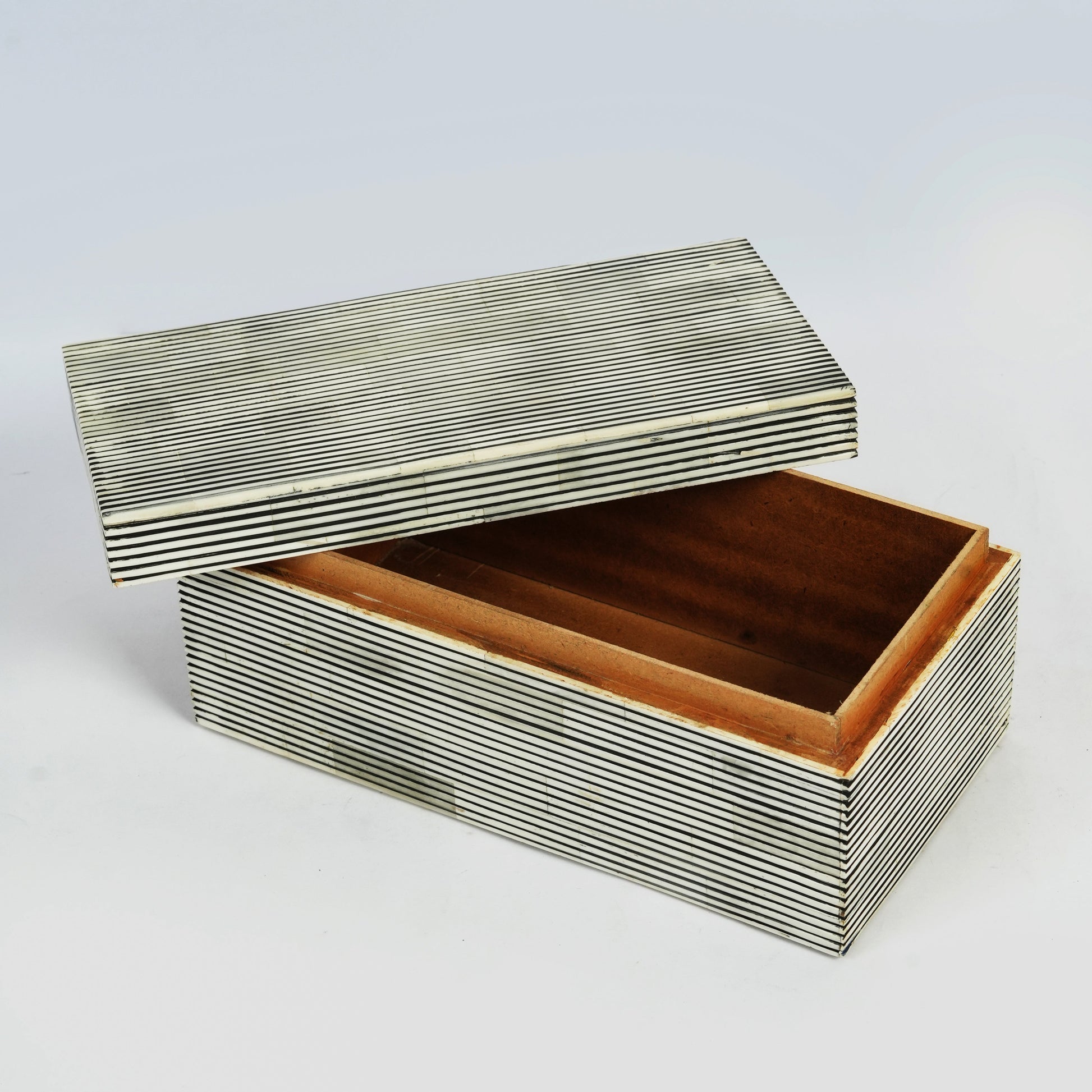 Natural finish pinstripe bone inlay storage box with lid open