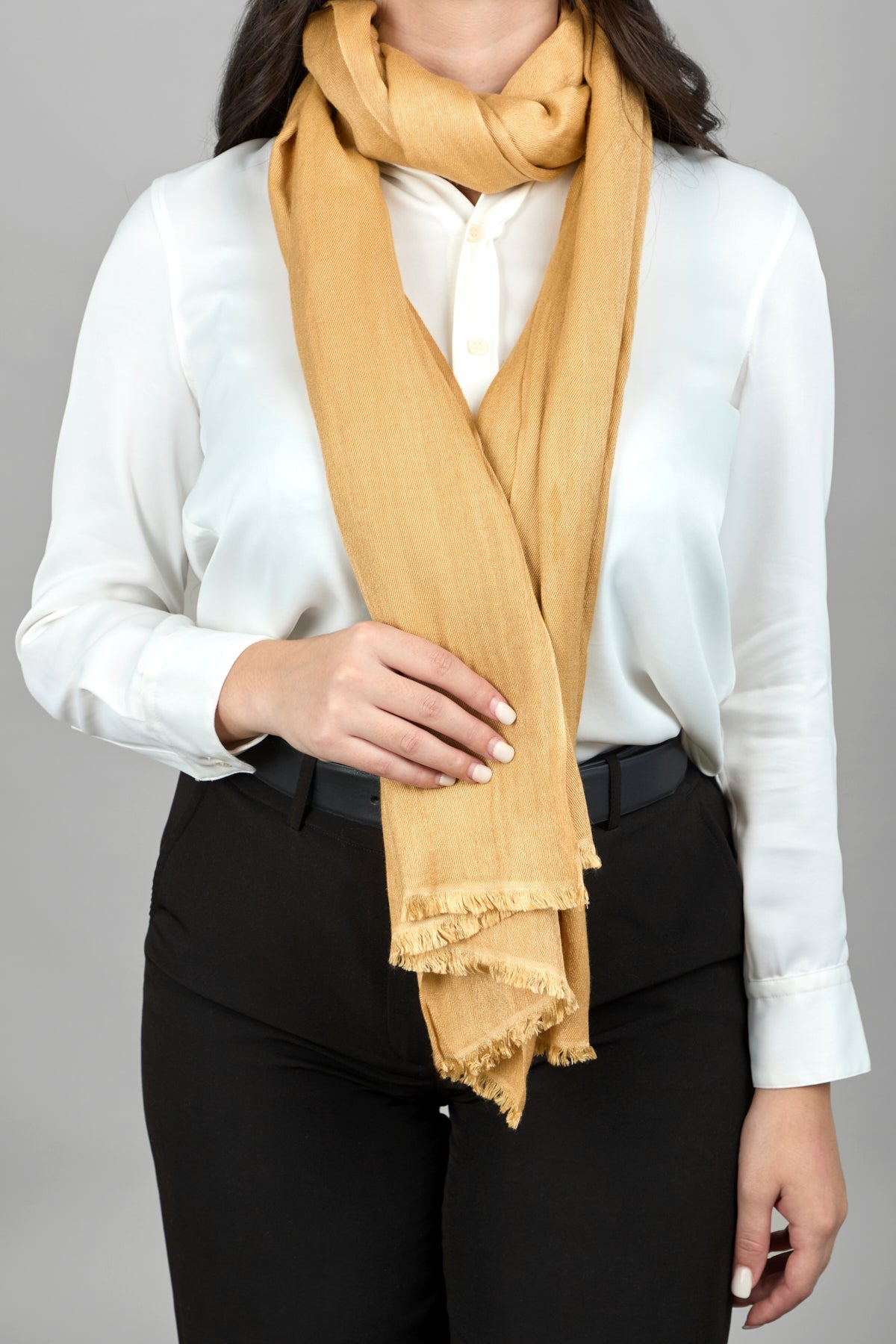 Cashmere A Silk Scarf With Eyelash Fringe - Blanched Almond