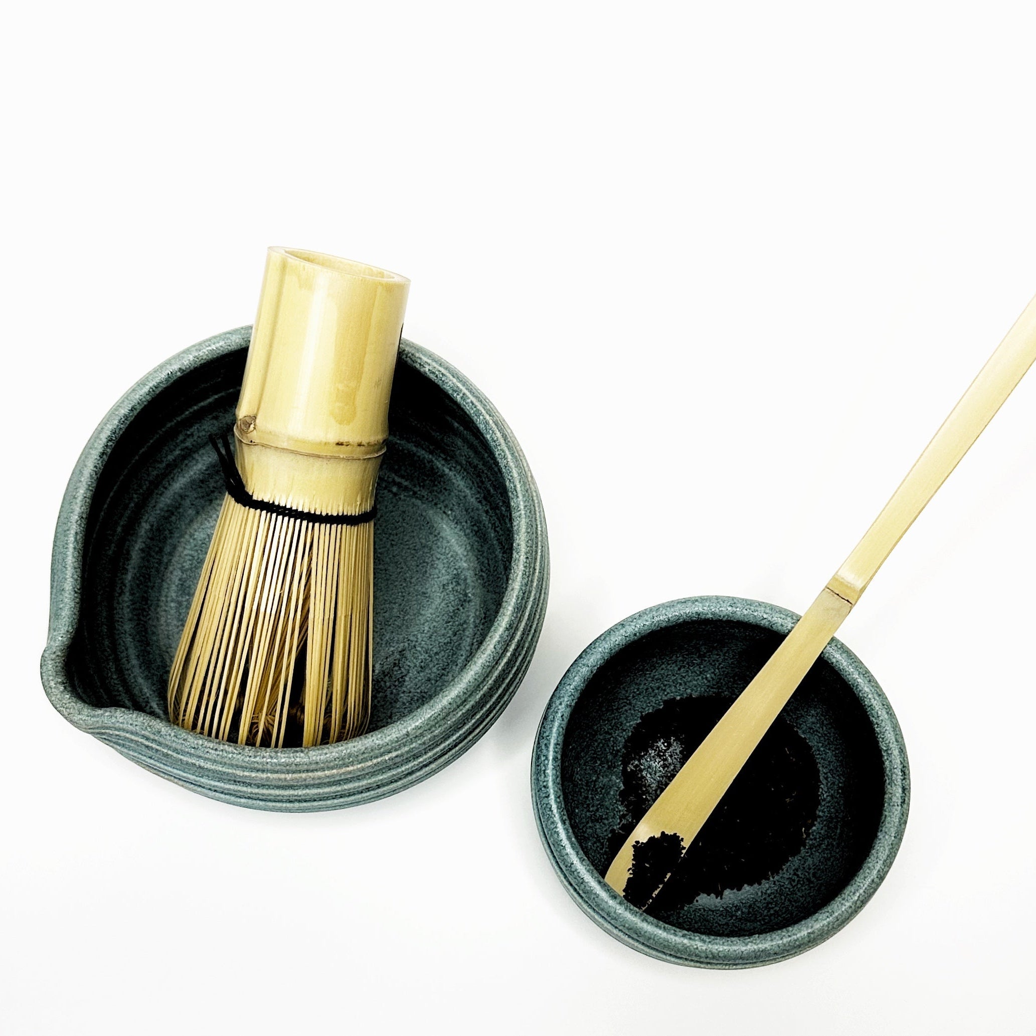 HUNNY MATCHA BOWL SET. Forest Green (Whisk & Mini Bowl included)