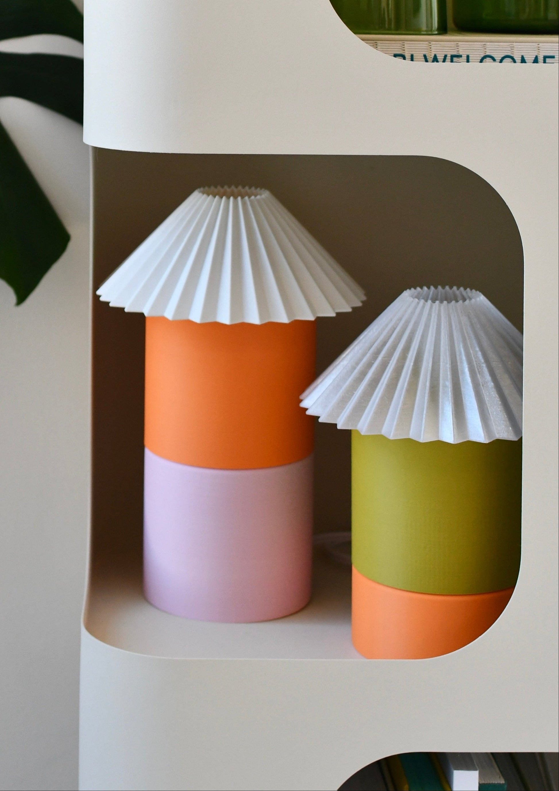 Cici Lamp – Large in Nectar by Nella Home – colorful, modular, stackable table lamp
Cute aesthetic colorful lamp for dopamine decor lovers
Modular, Scandinavian style modern lighting in Nectar – sustainable PLA table lamp
Two-toned Color-block home decor – Nectar Cici Large