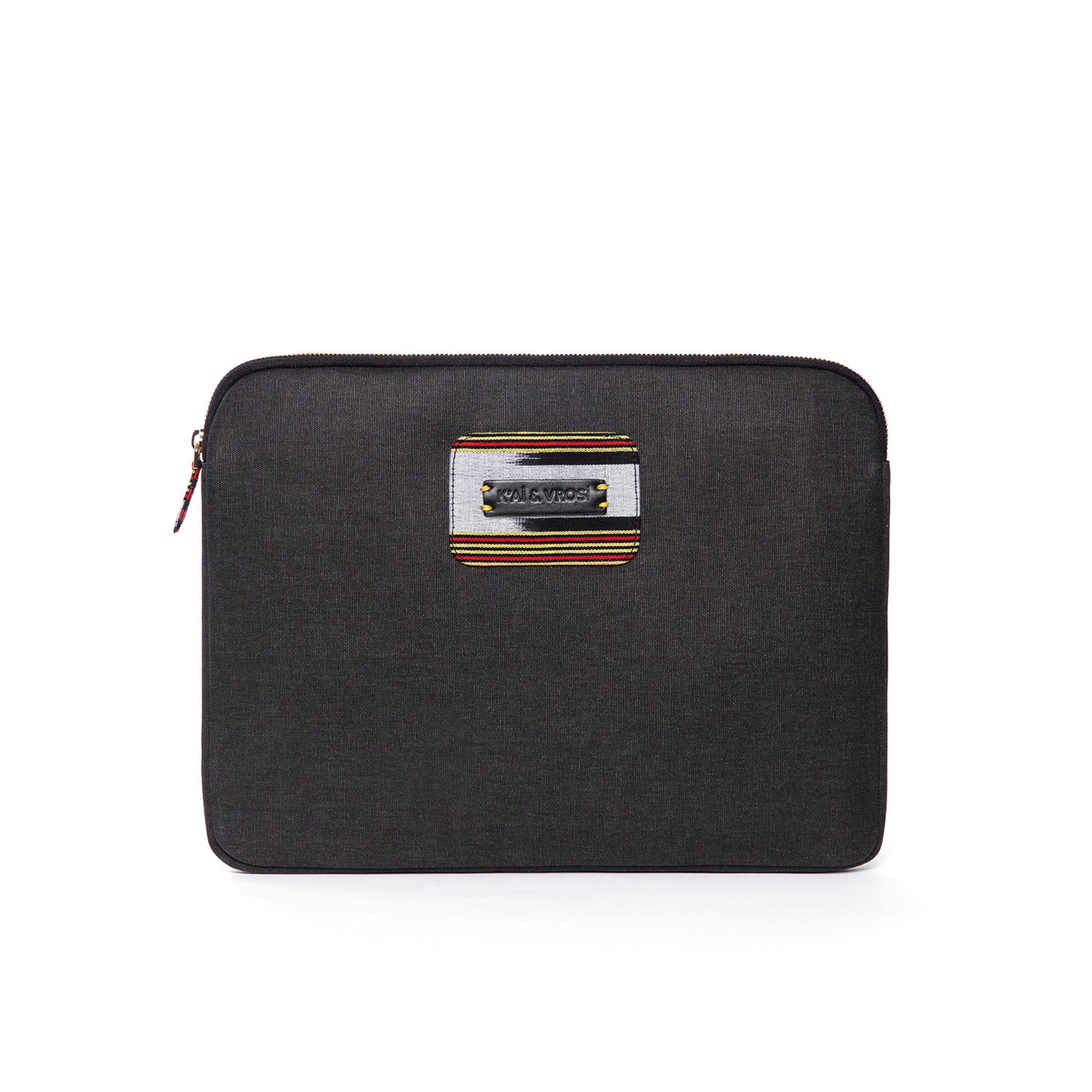 Zipped Black Canvas Laptop Case for 13" 14"