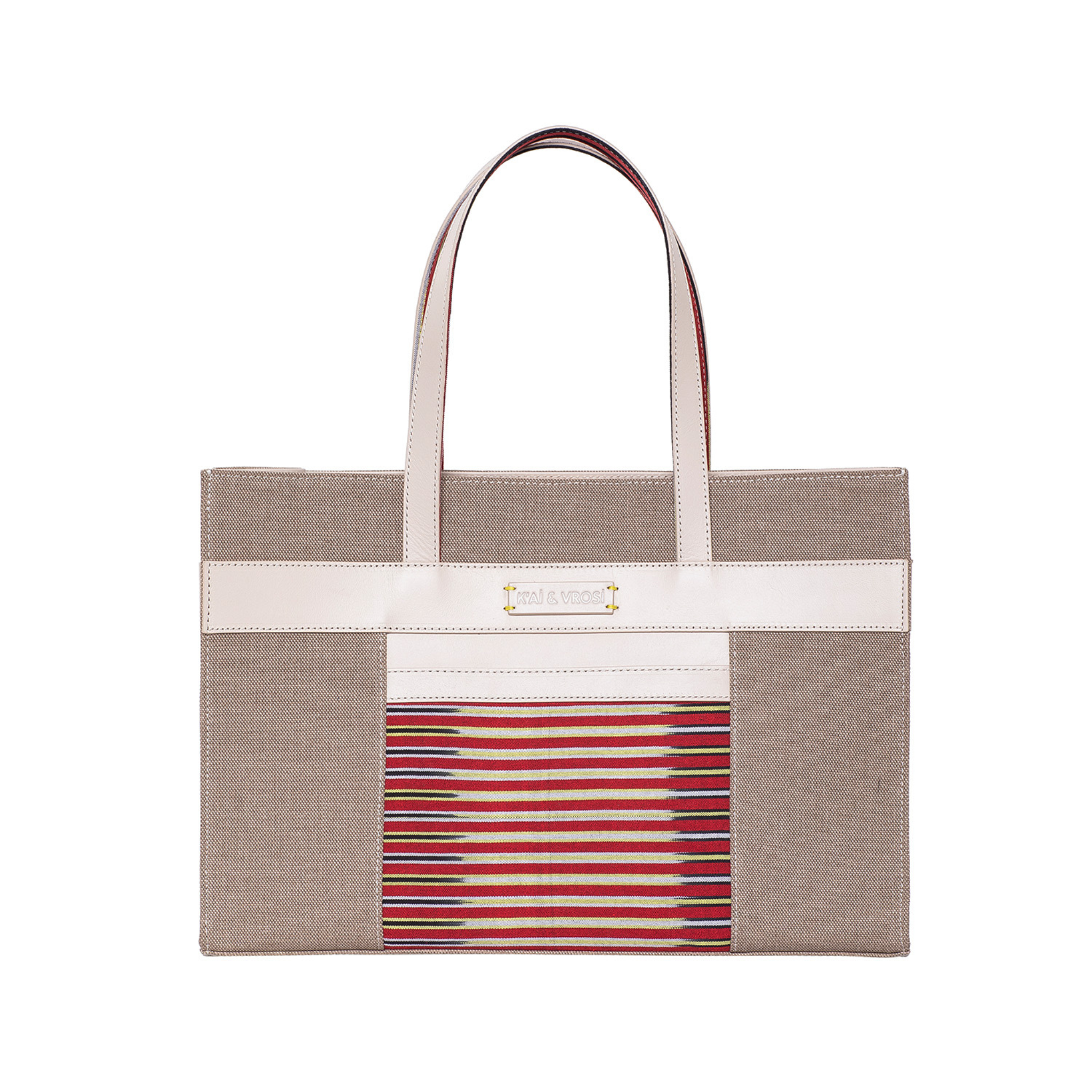 Zua cream tote bag. Leather detailings on the body, leather hand strap, canvas on the body and handwoven fabric pocket in the front