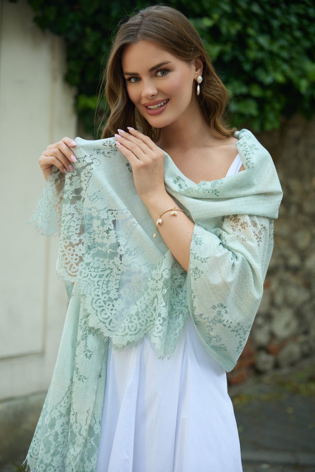 Luminous Lace Shimmer Scarf - Mint