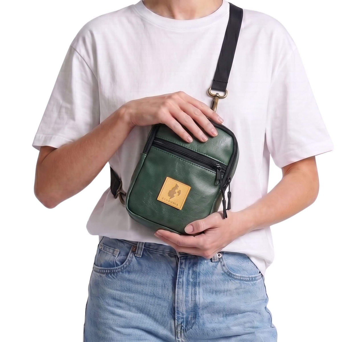 Rozi Vegan Leather Crossbody Bag 1L #color_forest-green