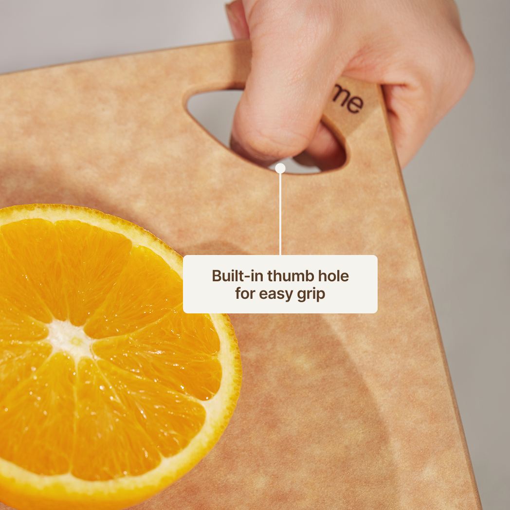 Elihome Classic Series cutting board - built-in thumb hole for easy grip