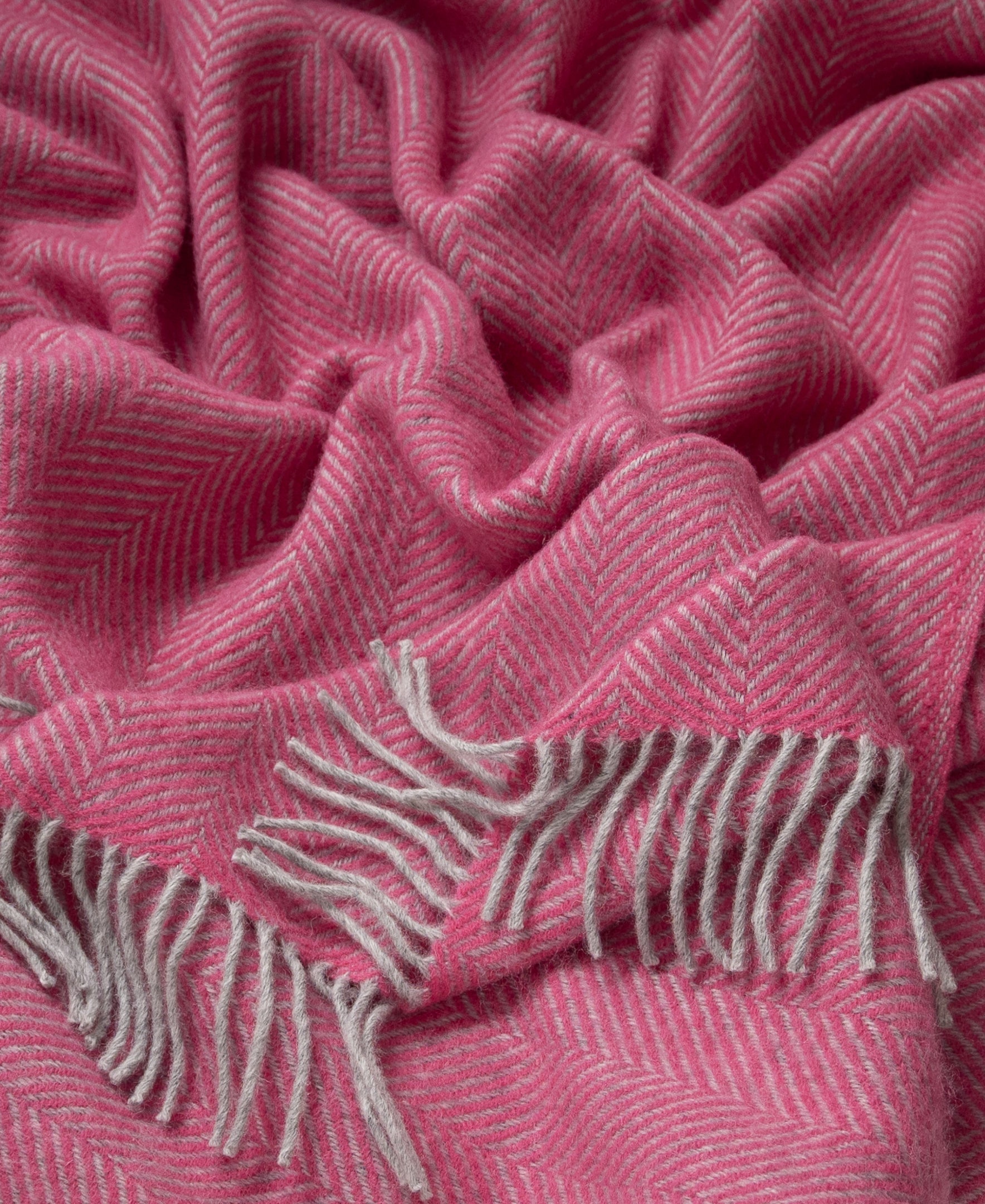 Highland Tweeds Herringbone Pure New Wool Throw ~ Magenta Pink ~-Throws and Blankets-[bar code]-Prince of Scots