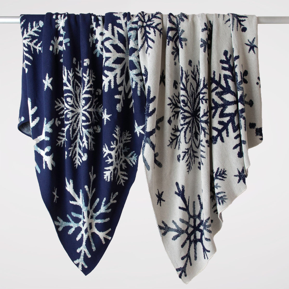 in2green Eco Throw Cotton Sustainable Knit Throw | Nordic Snowflakes