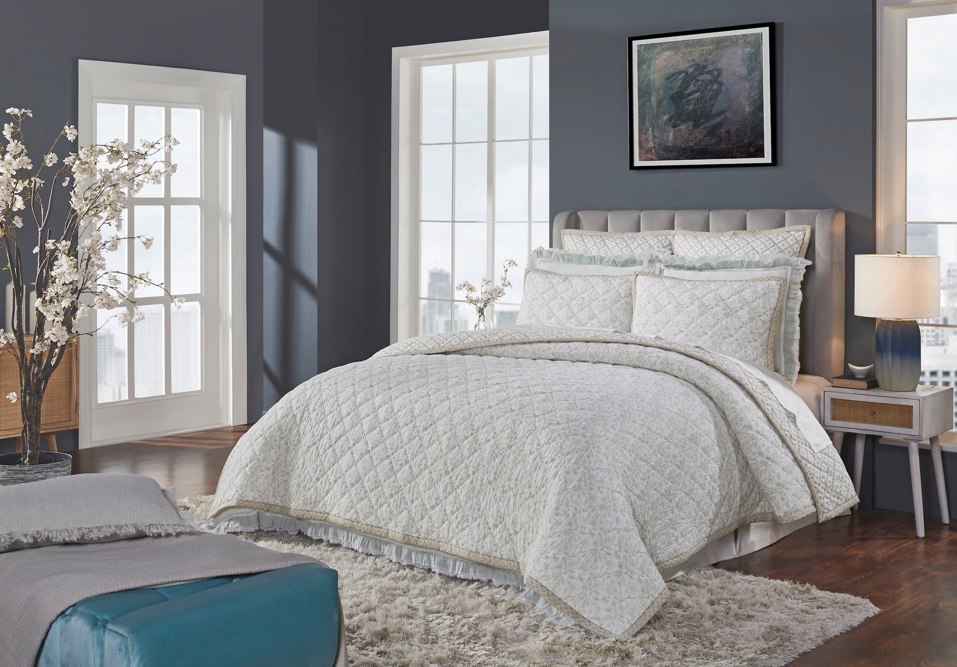 QT-346-11096_2|Natural beige floral quilt set on king bed with patterned shams. Cozy bedroom decor, city view windows. Perfect for modern living.