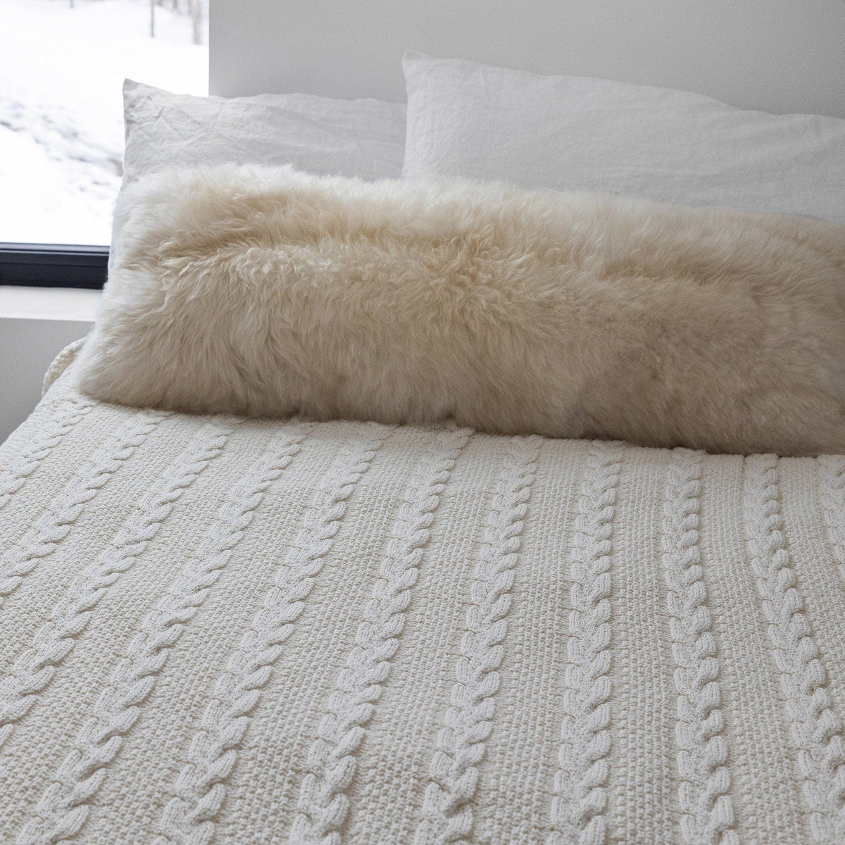in2green Eco Throw Textured Sustainable Knit Throw Blanket - Chunky Cable