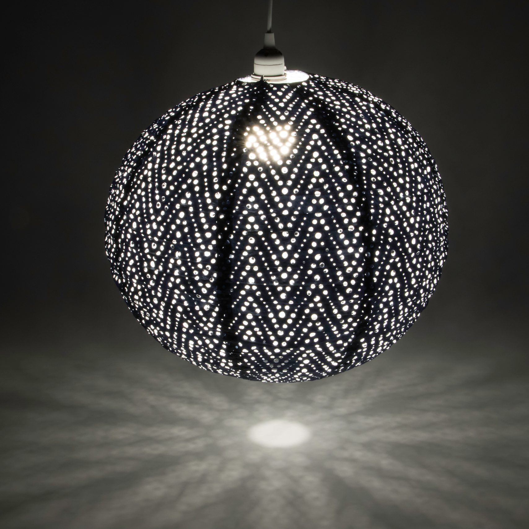 Soji Stella Nova Indoor Outdoor Tyvek Pendant Lamp pattern
