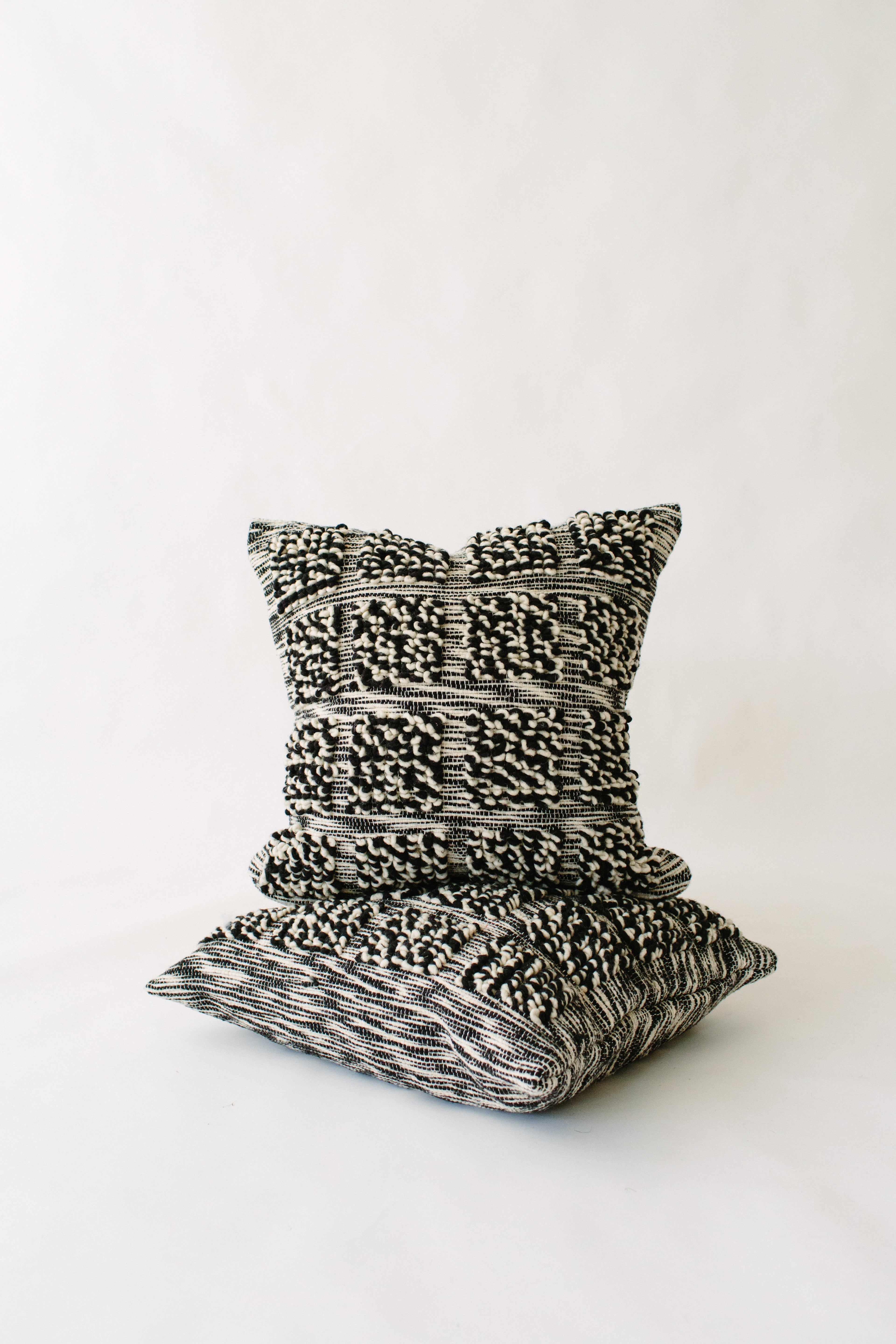 LOOM Imports Black & White Wool Pillow cover