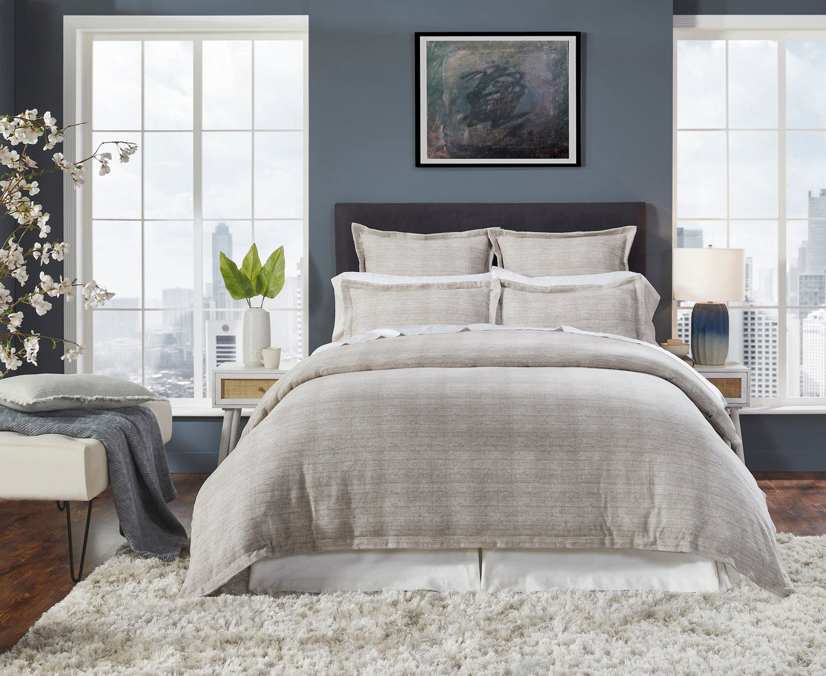 DT-033-9092_1|Modern beige textured duvet cover creating a chic focal point in a contemporary bedroom setting.
