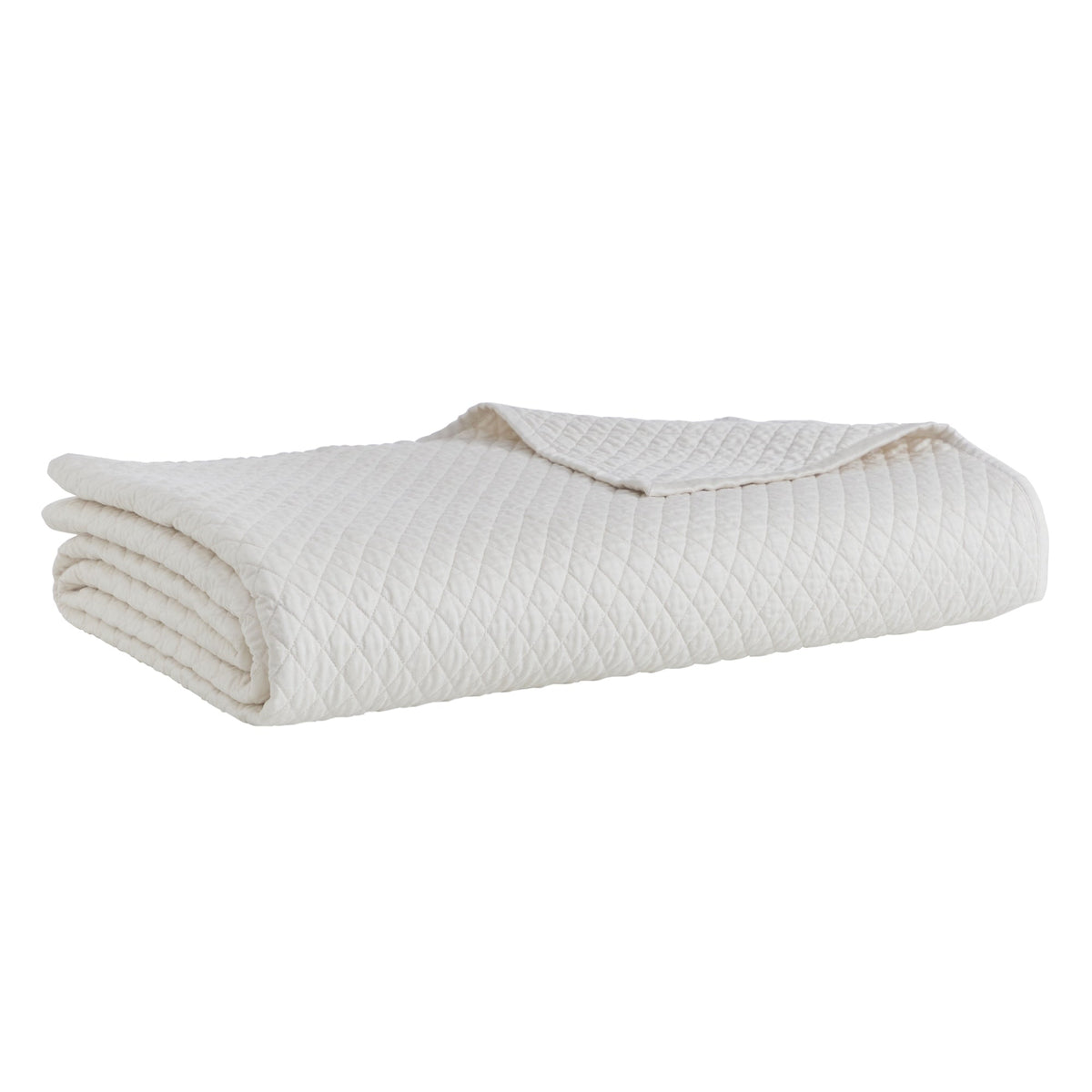 CL-265-11096_5|Luxurious cream quilted coverlet, neatly folded, showcasing a detailed diamond stitch pattern. Perfect for elegant bedroom bedding.