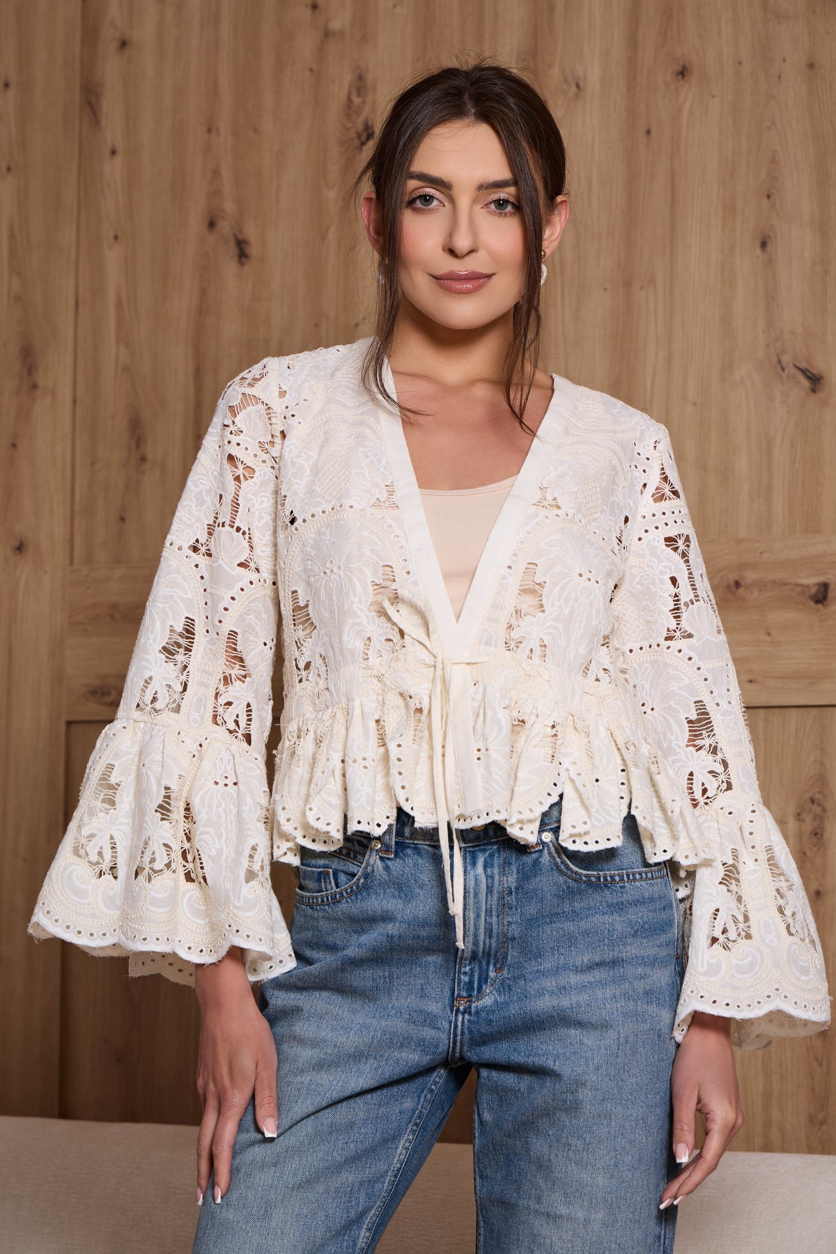 Antique Lace Ruffle Top - Ivory