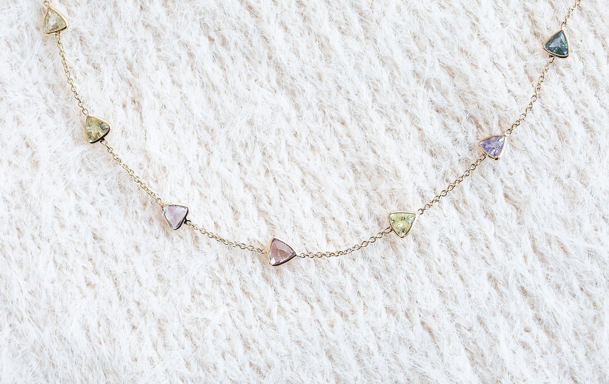 Joyful Hues minimal everyday fine jewelry in solid gold and sterling 925 silver with natural gemstones.