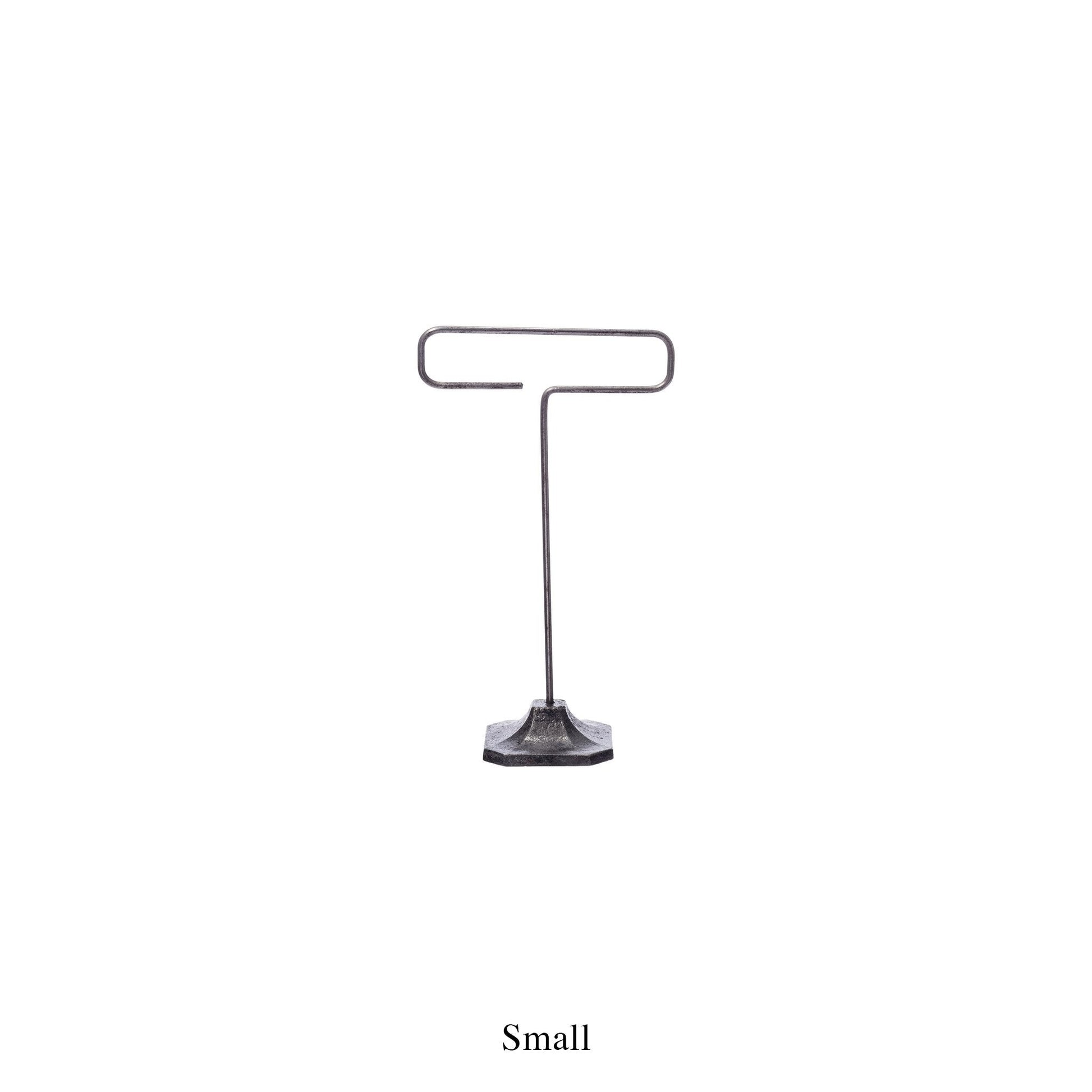 Wire Display Stand 3