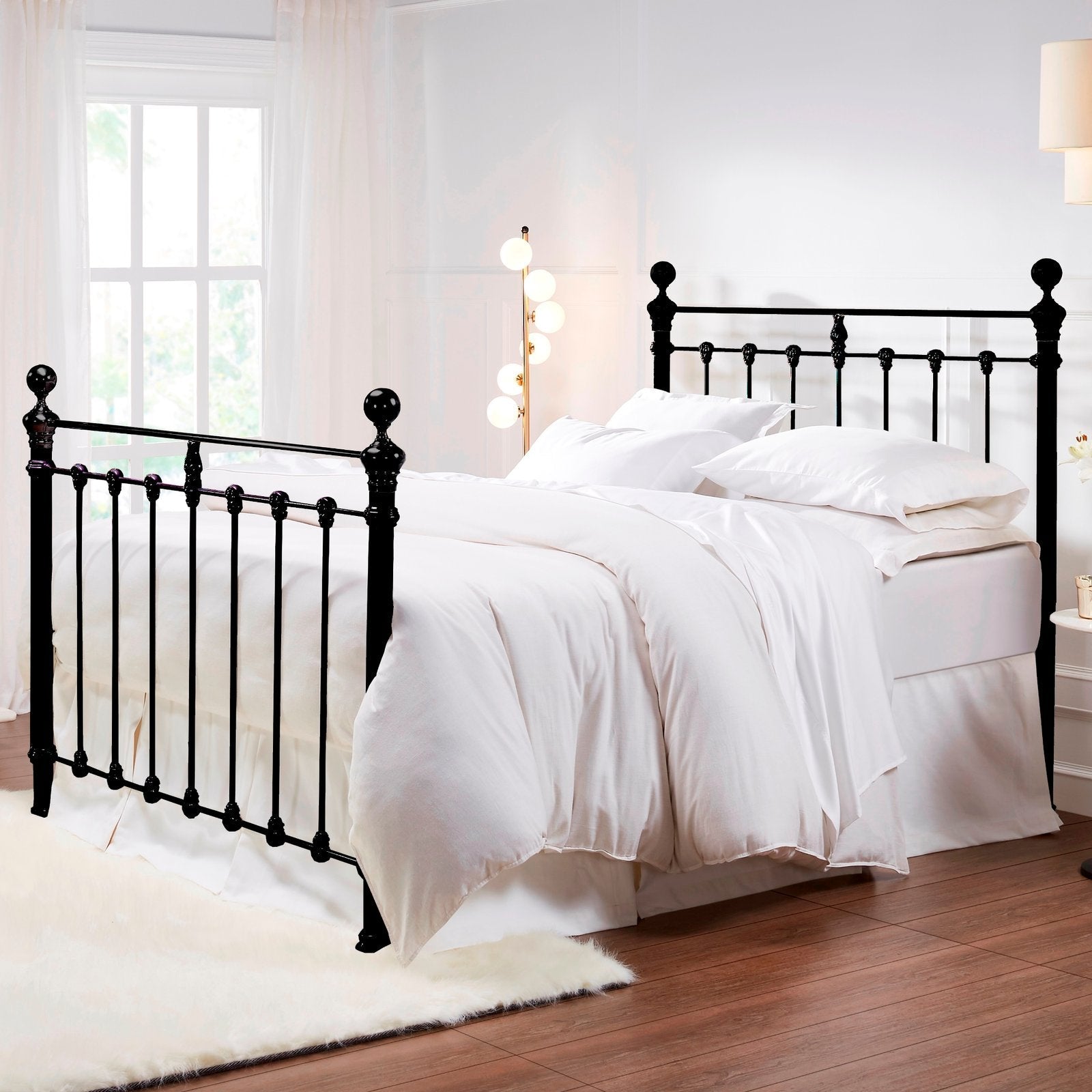 MB-202-X-1-1_1|Classic black metal bed frame with elegant finials, showcasing vintage charm and sturdy design for any bedroom.