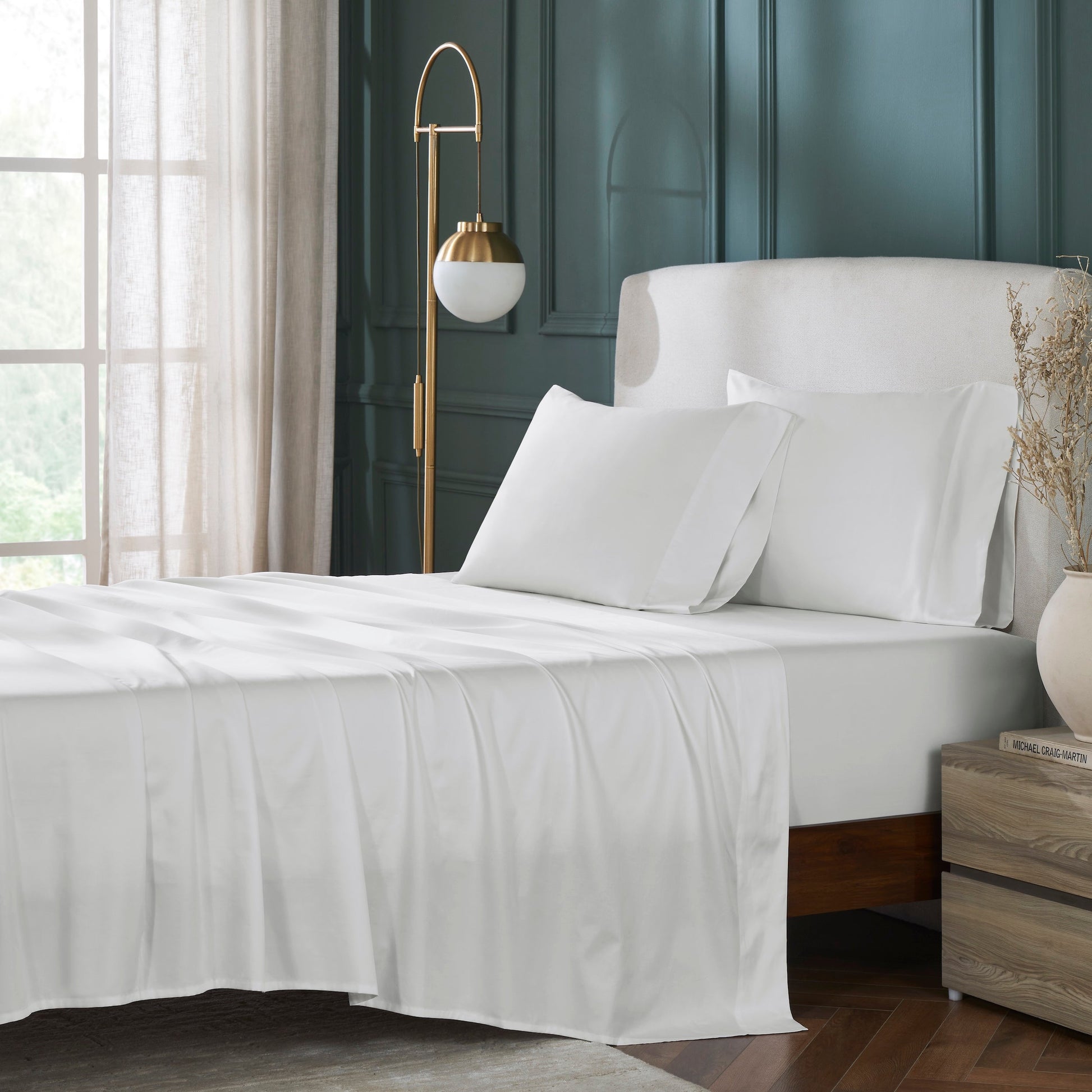 KSS-539-X_1|Inviting bedroom featuring luxurious white 100% cotton sheets and pillows, creating a serene and comfortable sleep oasis.