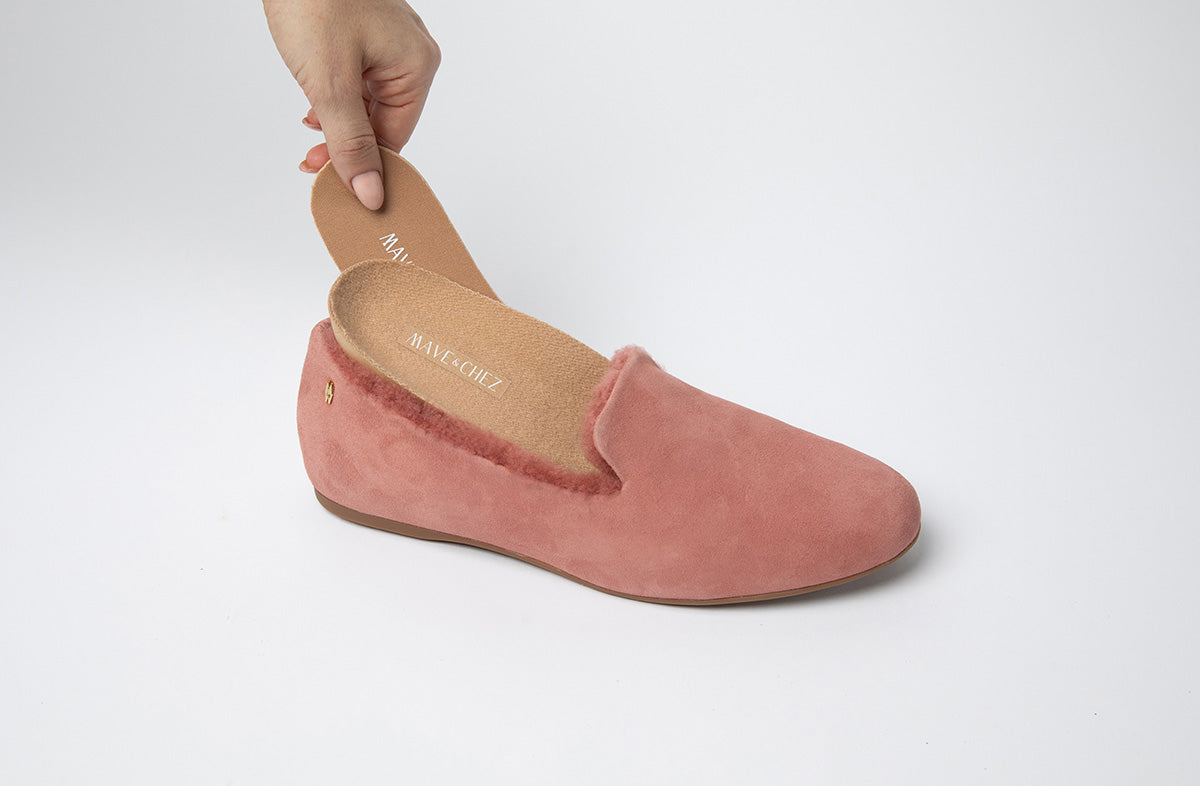 #color_new-rosy-pink-suede