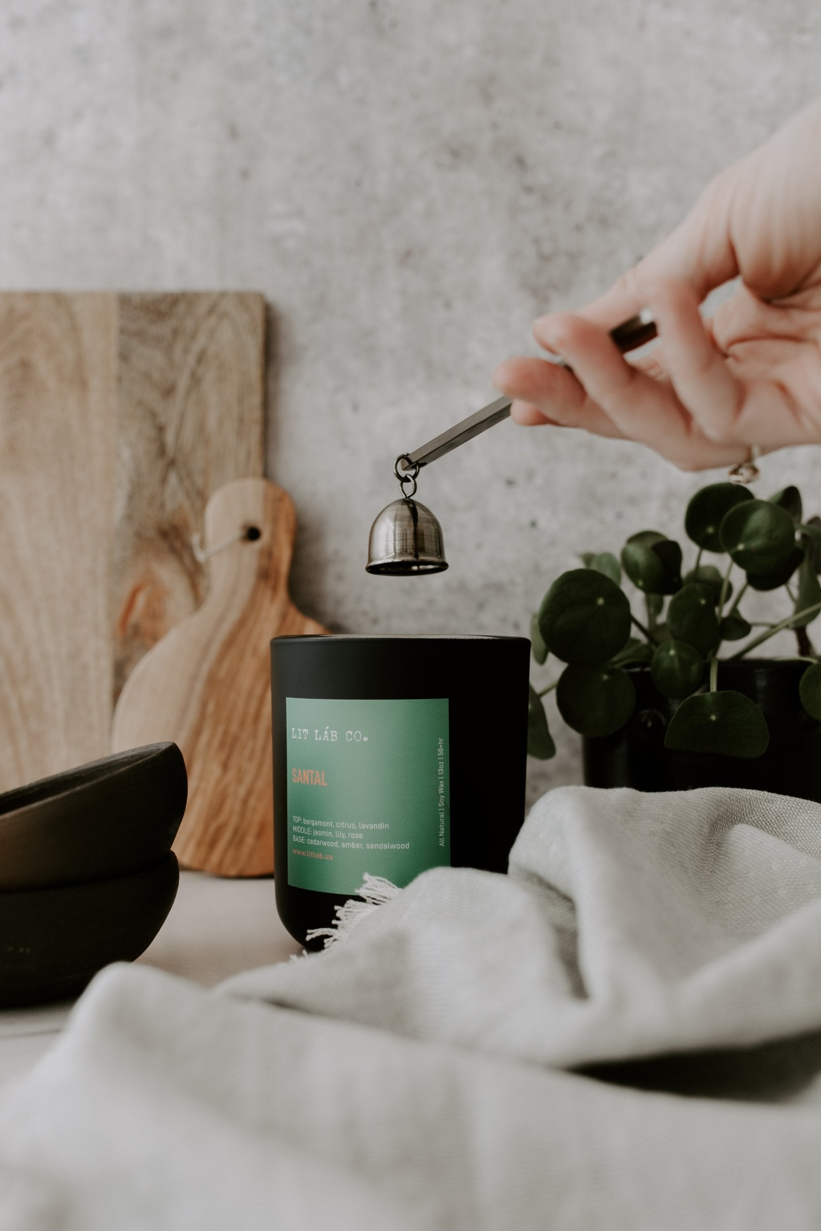 Santal Candle