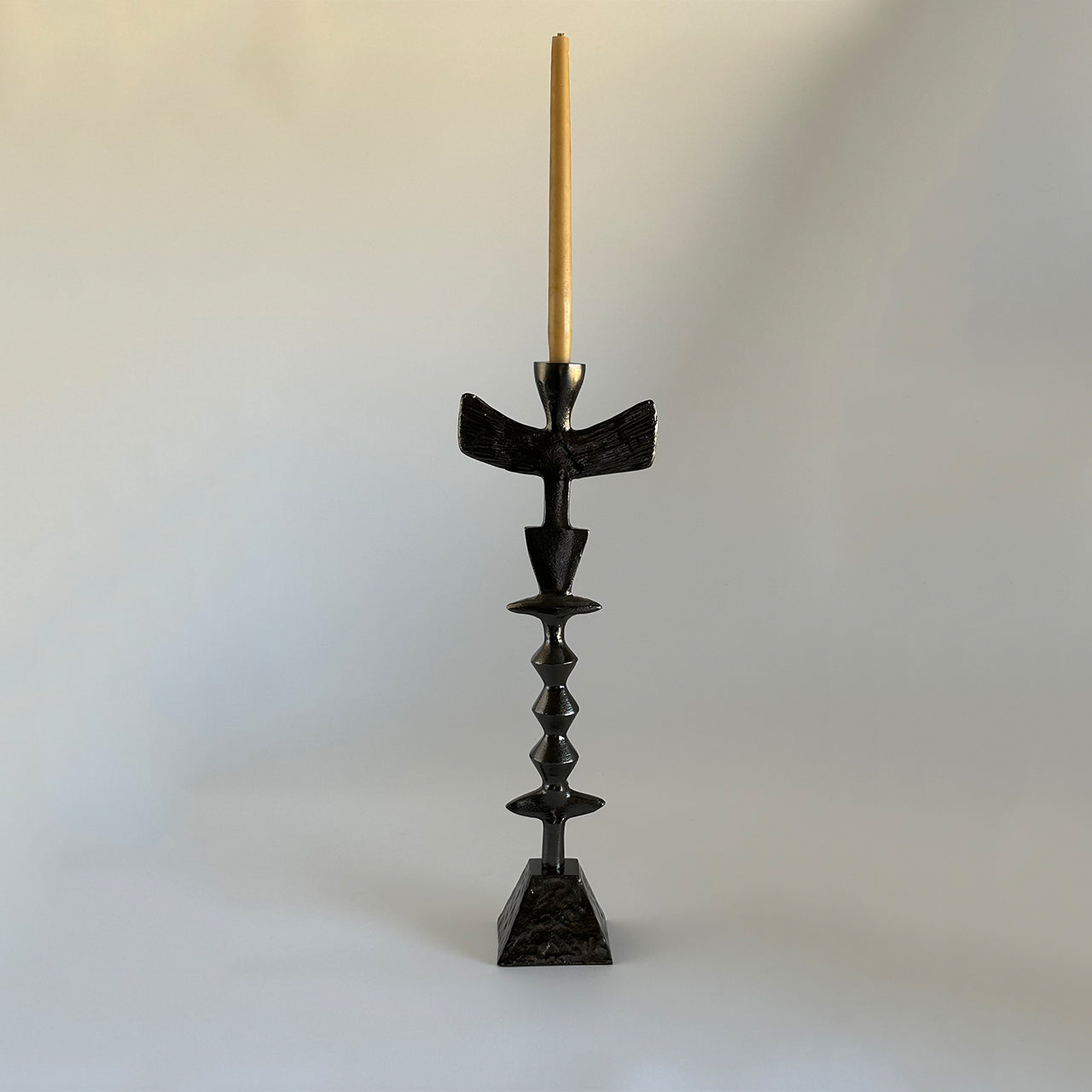 Totem candleholder - Nima Oberoi Lunares 