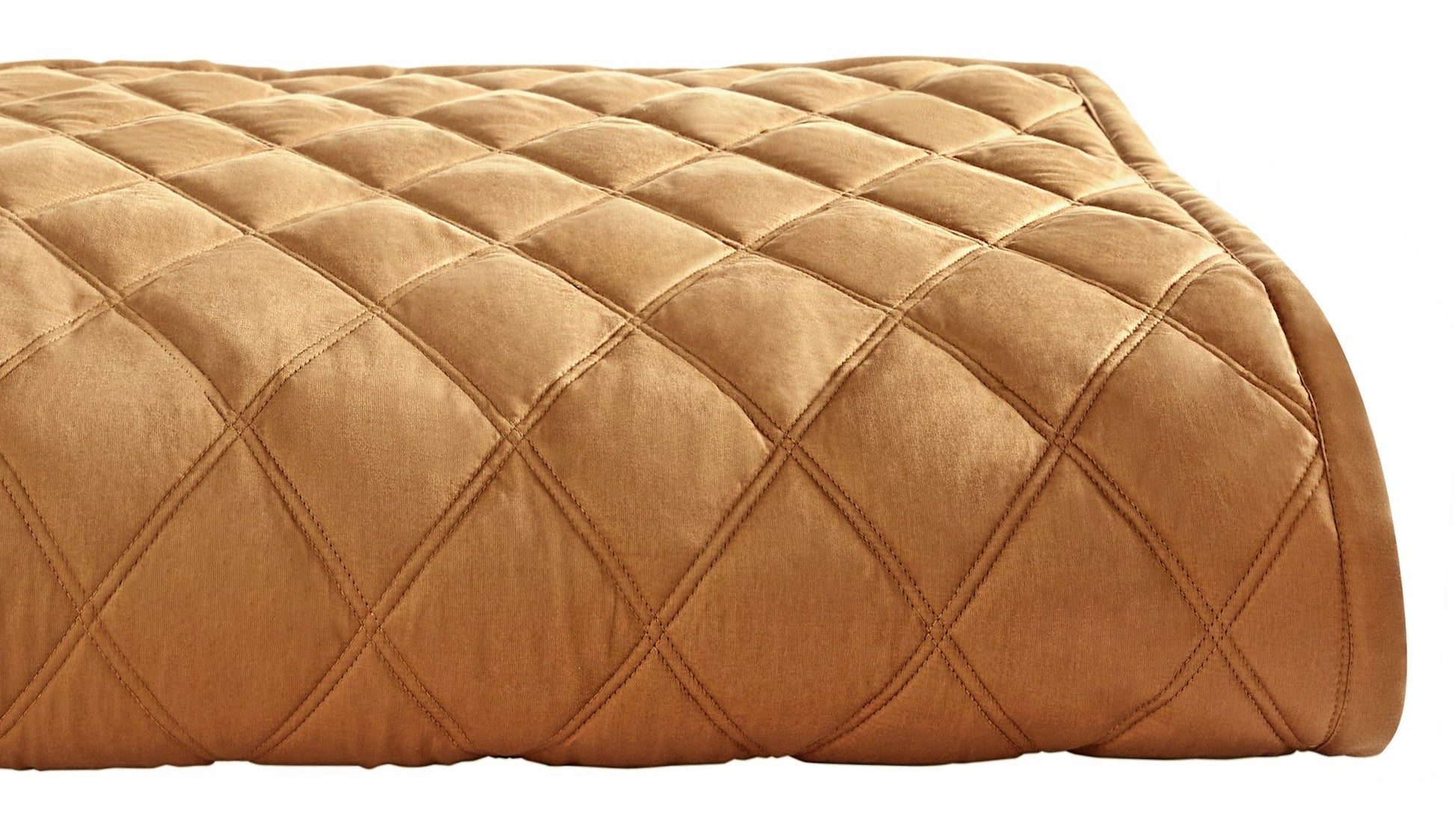 CL-260-9496_7|Elegant golden bronze quilted coverlet featuring a classic diamond pattern, adding a luxurious and soft touch to any bed.