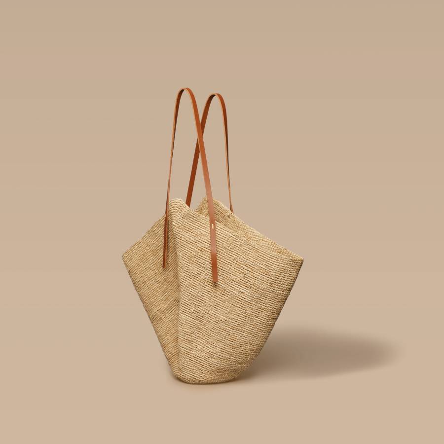 Bibiri Crochet Raffia Tote