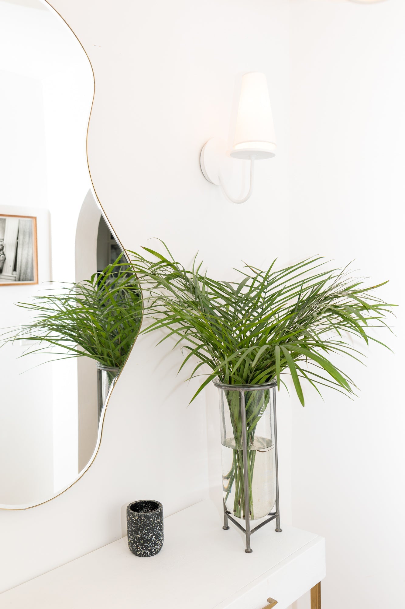 Glass Tube With Stand 2