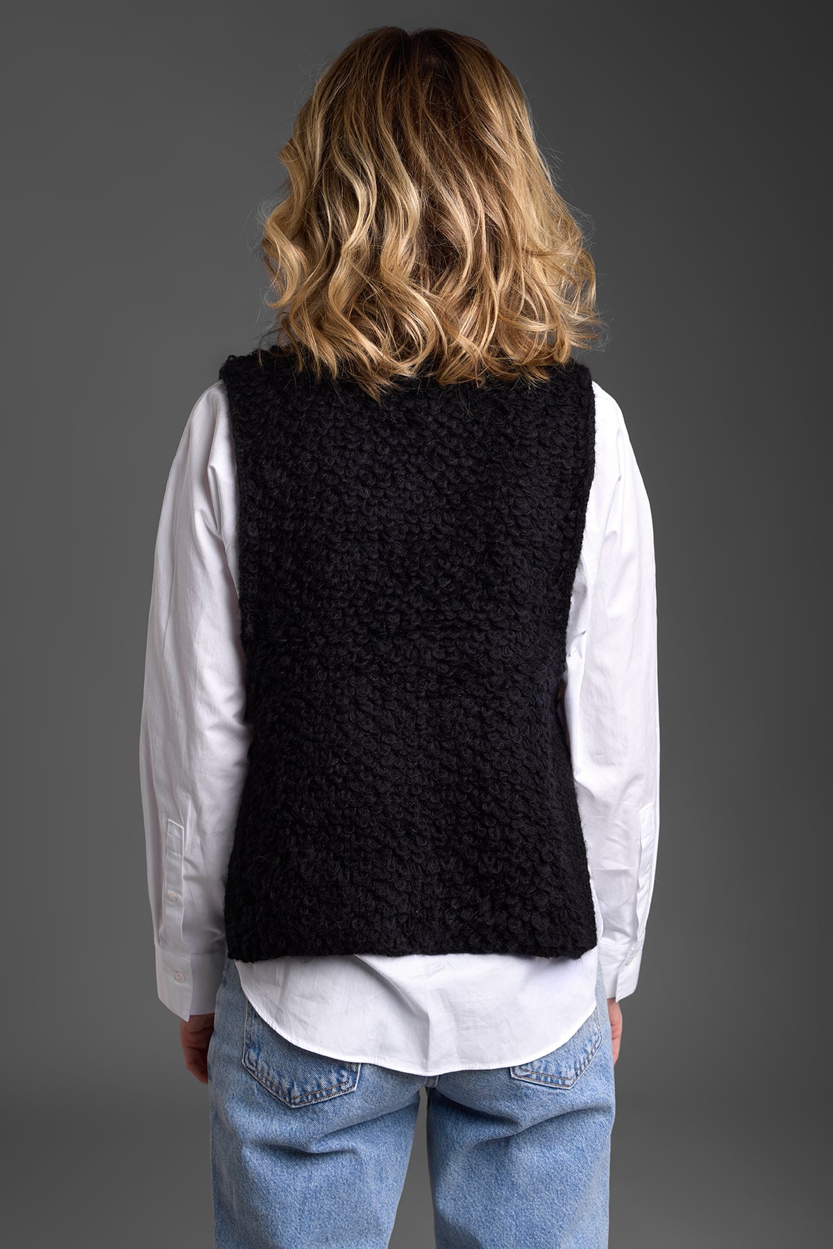 Looped Knit Sweater Vest - Black